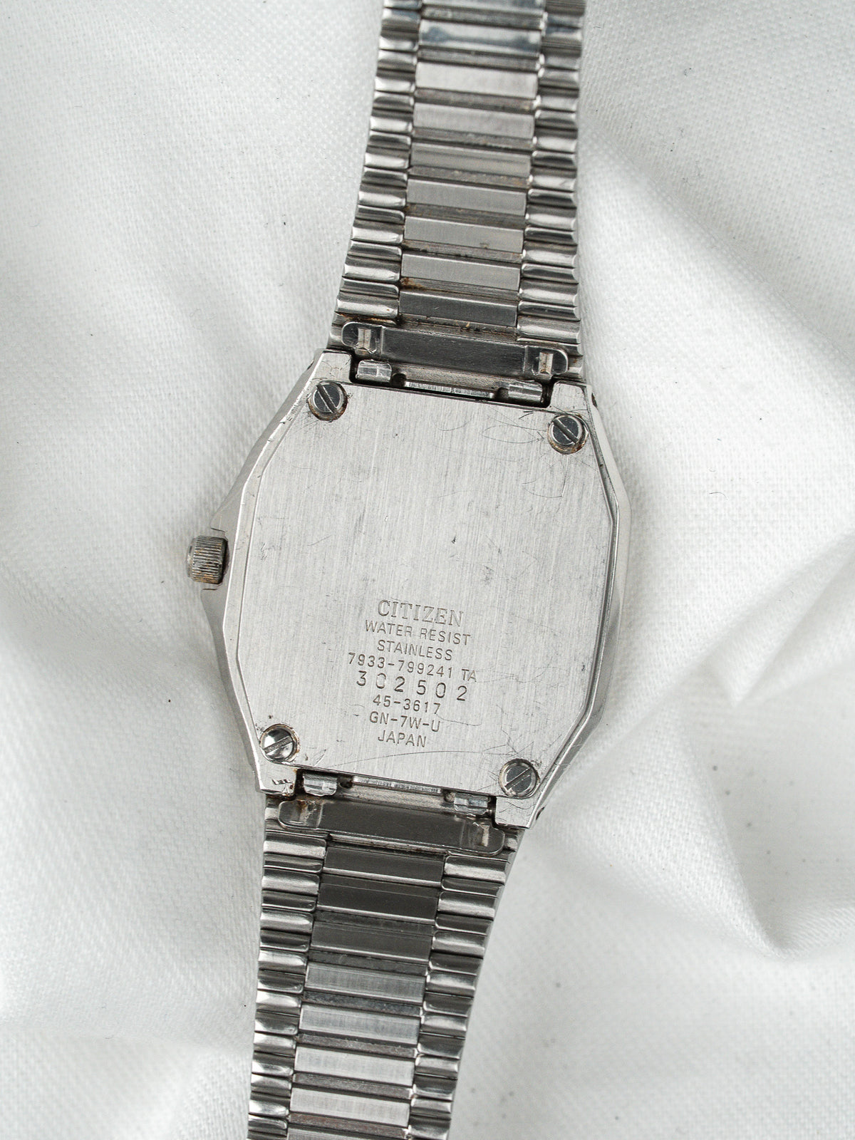 Fondo de caja de acero - Reloj Citizen Leopard 7933 - Atelier Victor