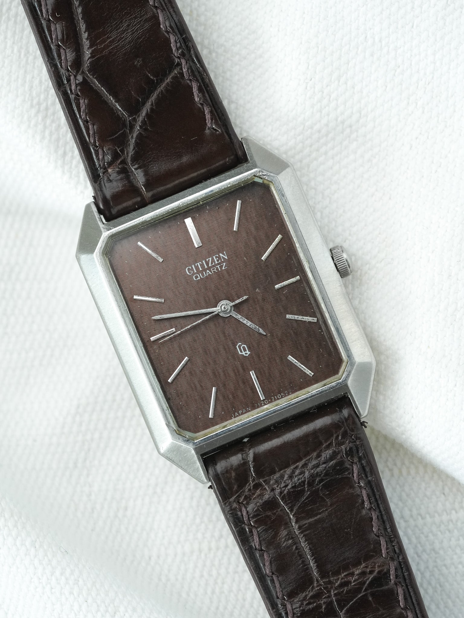 Montre Citizen Vintage - Tank Chocolat Guilloché (1988) - Atelier Victor