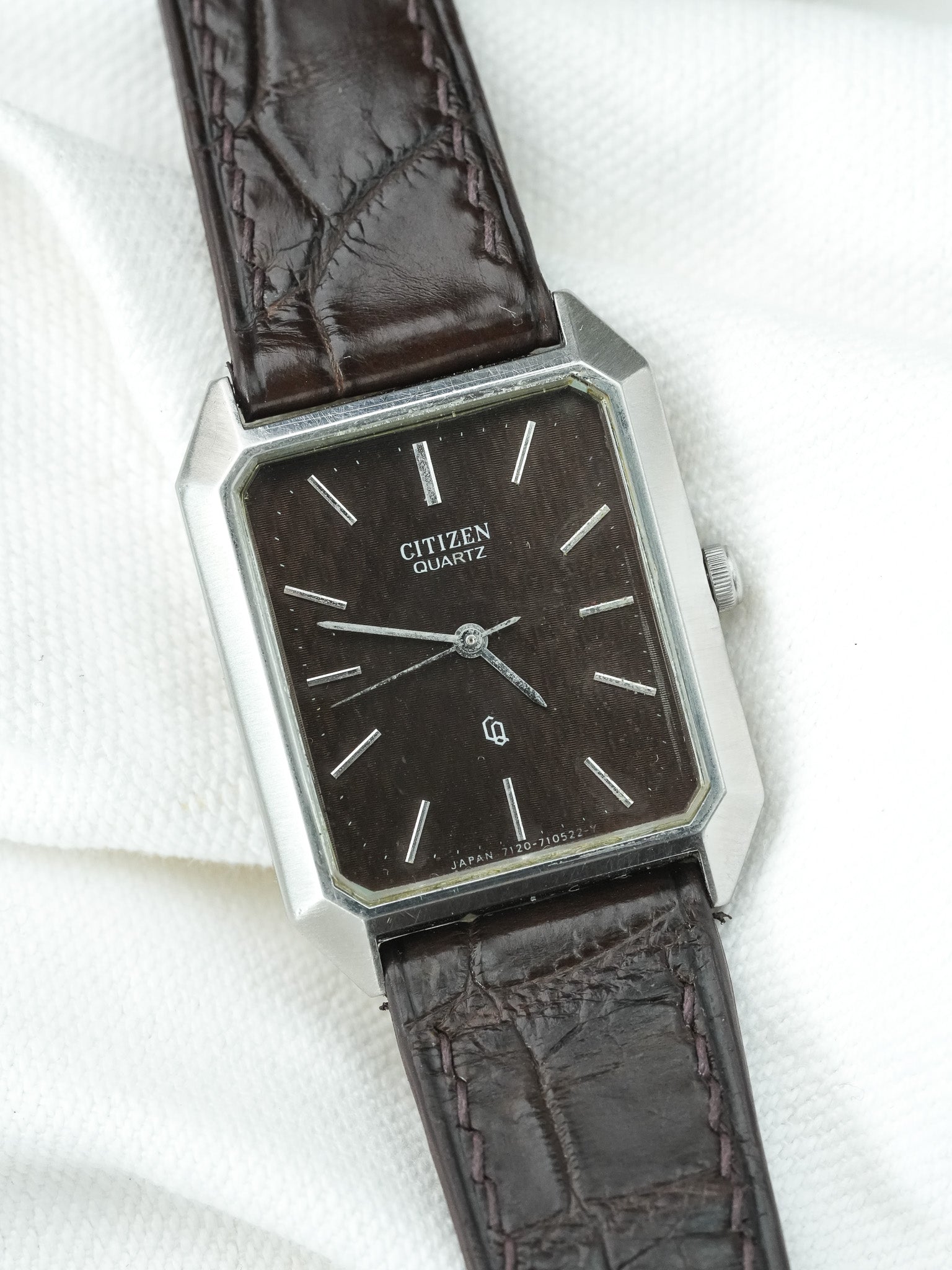 Montre Citizen Vintage - Tank Chocolat Guilloché (1988) - Atelier Victor