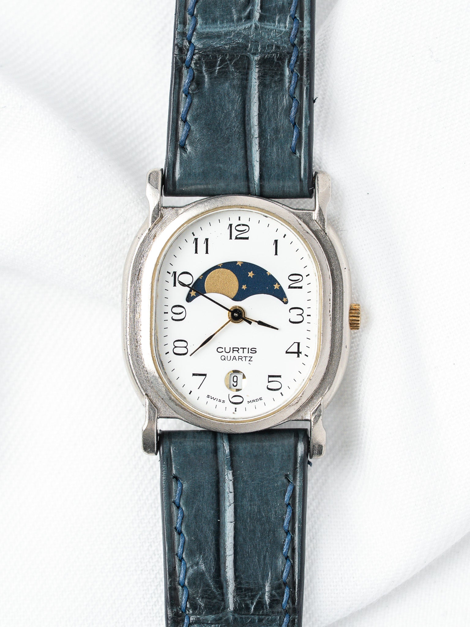 Montre Curtis Vintage Acier — Phase de Lune Cadran Blanc (1990s)