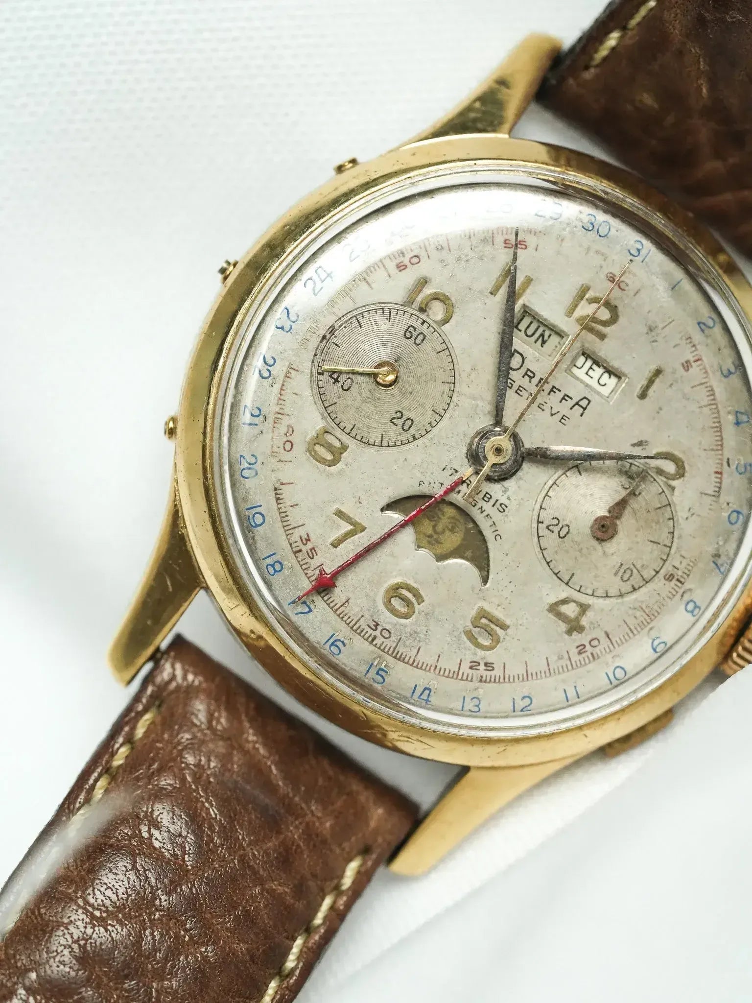 Montre Dreffa Genève Chronographe Phases de Lune Vintage - Plaqué Or 37mm (Années 1950) - Atelier Victor