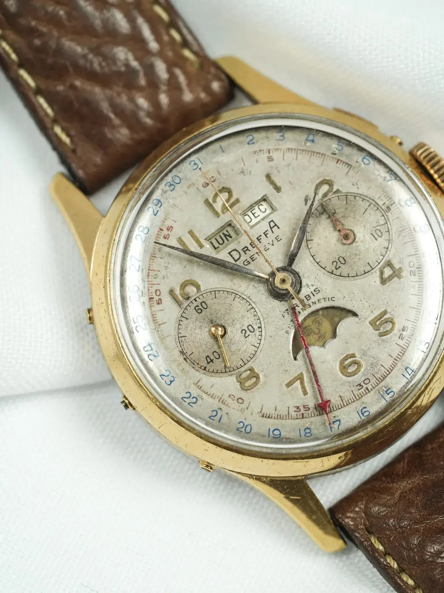 Montre Dreffa Genève Chronographe Phases de Lune Vintage - Plaqué Or 37mm (Années 1950) - Atelier Victor