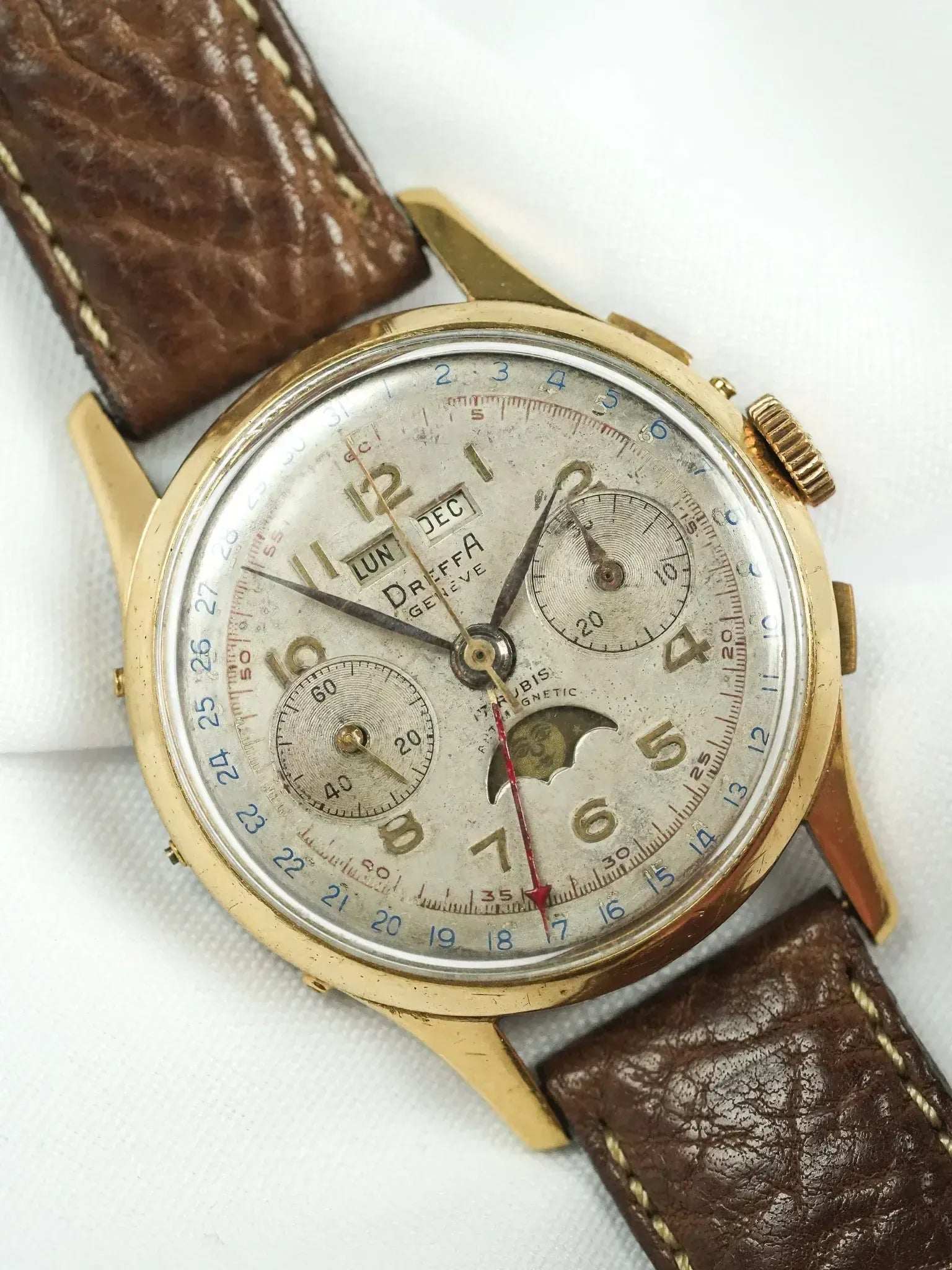 Montre Dreffa Genève Chronographe Phases de Lune Vintage - Plaqué Or 37mm (Années 1950) - Atelier Victor