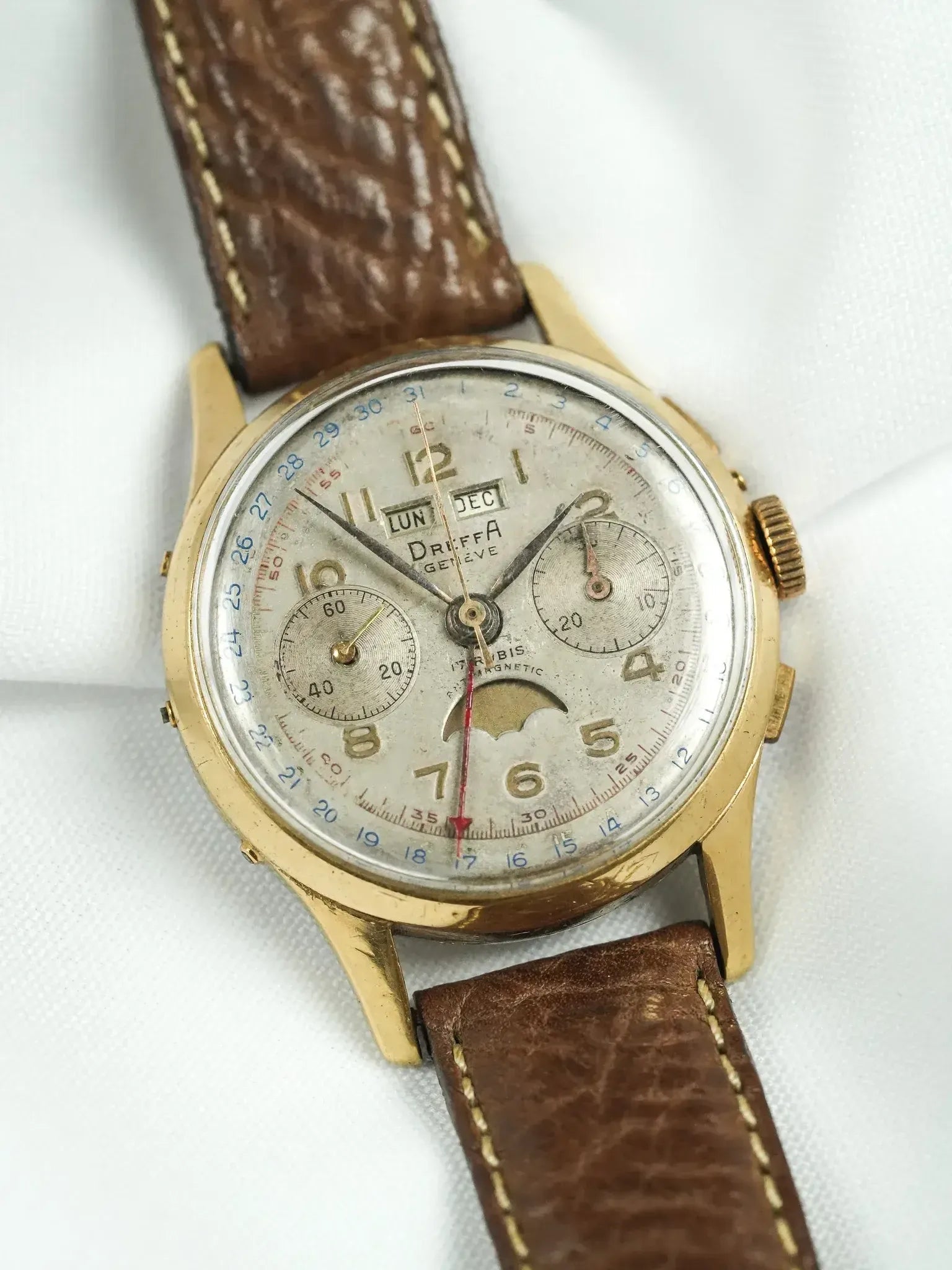 Montre Dreffa Genève Chronographe Phases de Lune Vintage - Plaqué Or 37mm (Années 1950) - Atelier Victor