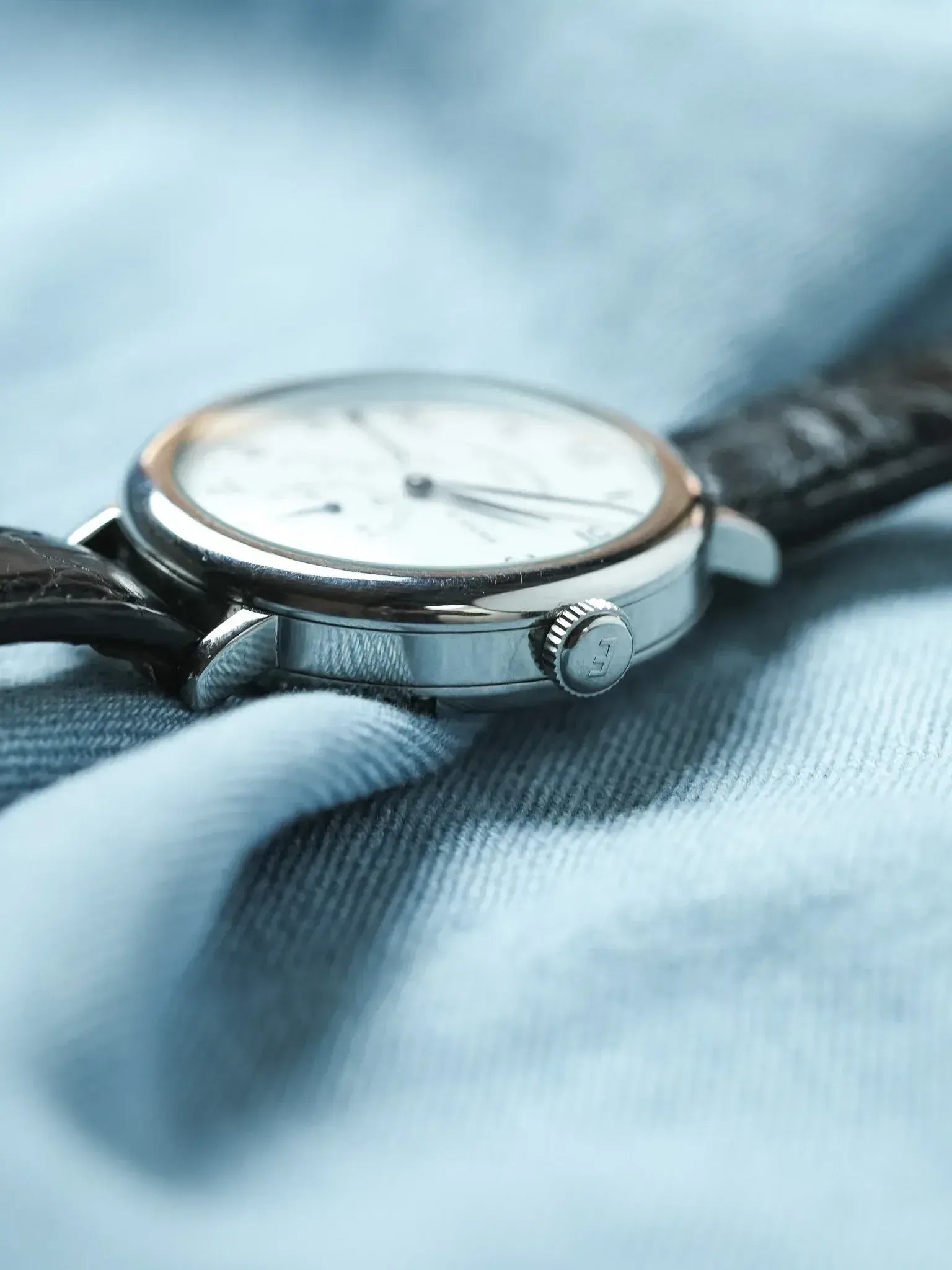 Montre Eberhard & Co 21017 - 8 Jours Acier (Années 1990) - Atelier Victor