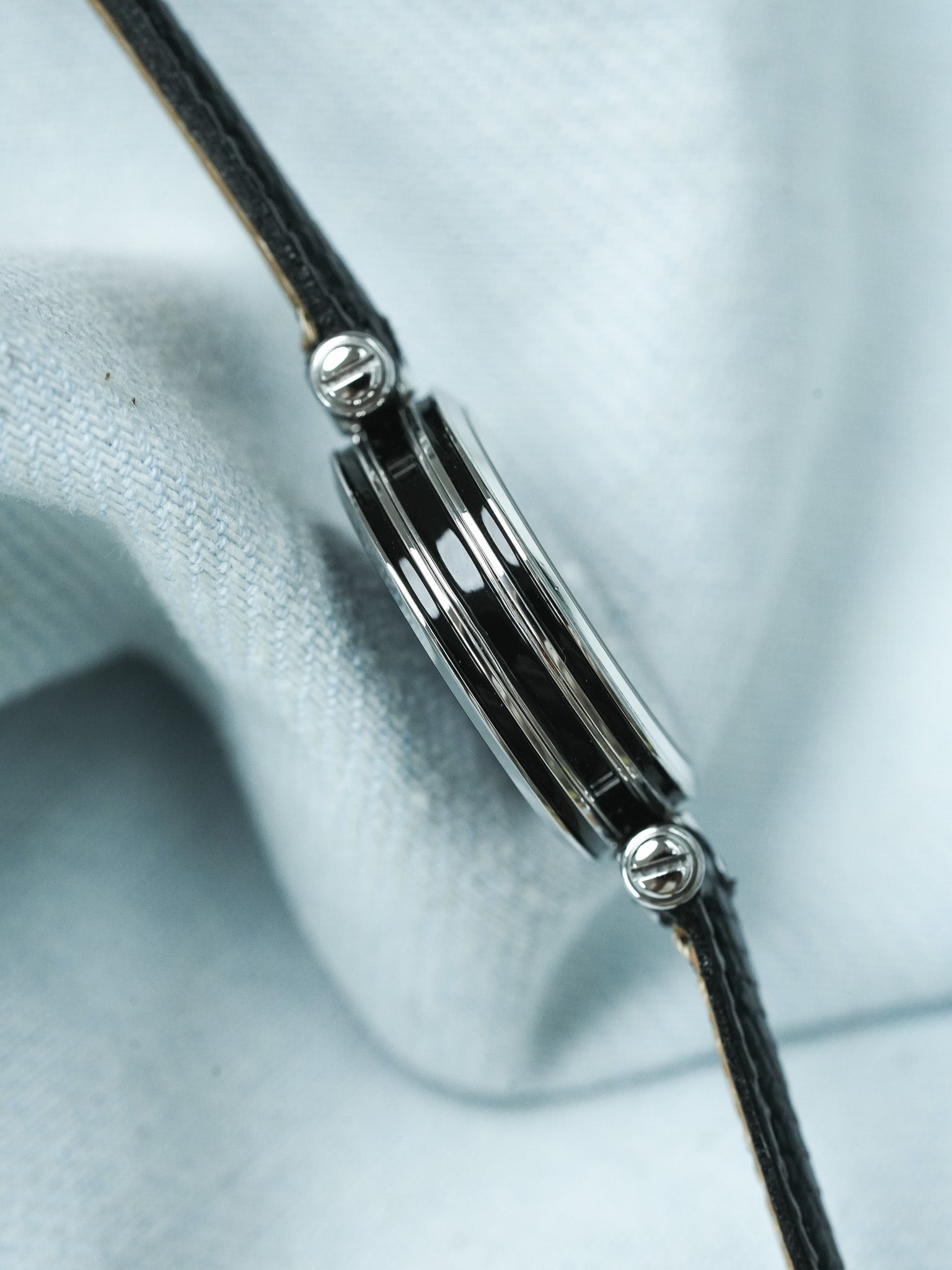 Montre Gucci Vintage (Années 2000) – Acier Cadran Noir - Atelier Victor