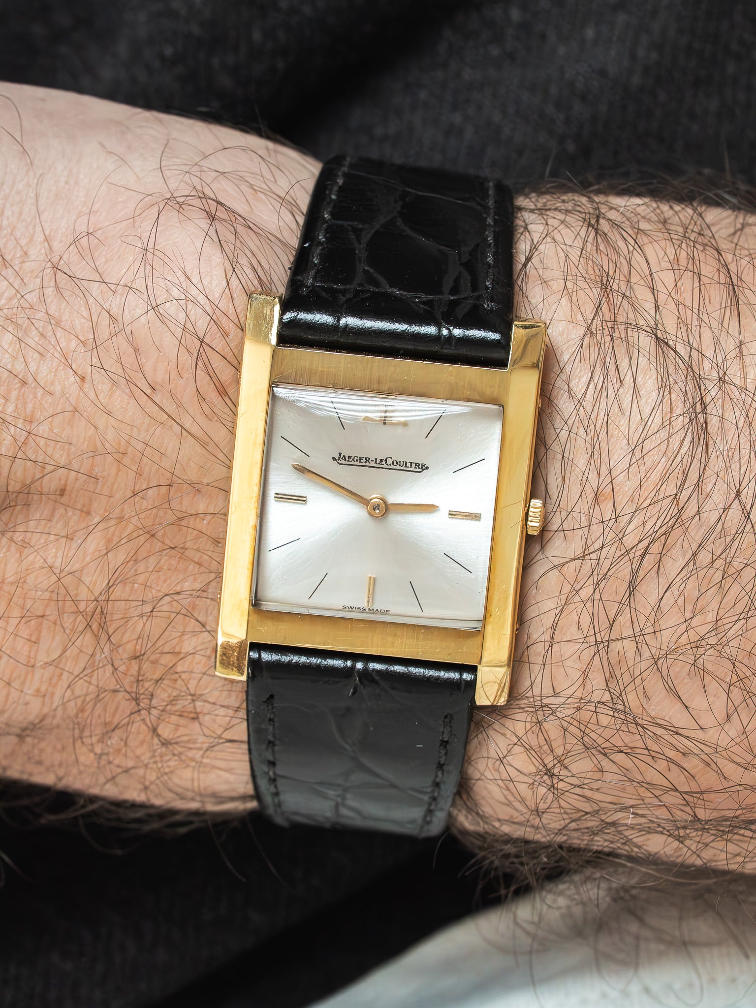 Montre Jaeger-LeCoultre Tank Vintage - 26mm Or 18K (1968) - Atelier Victor