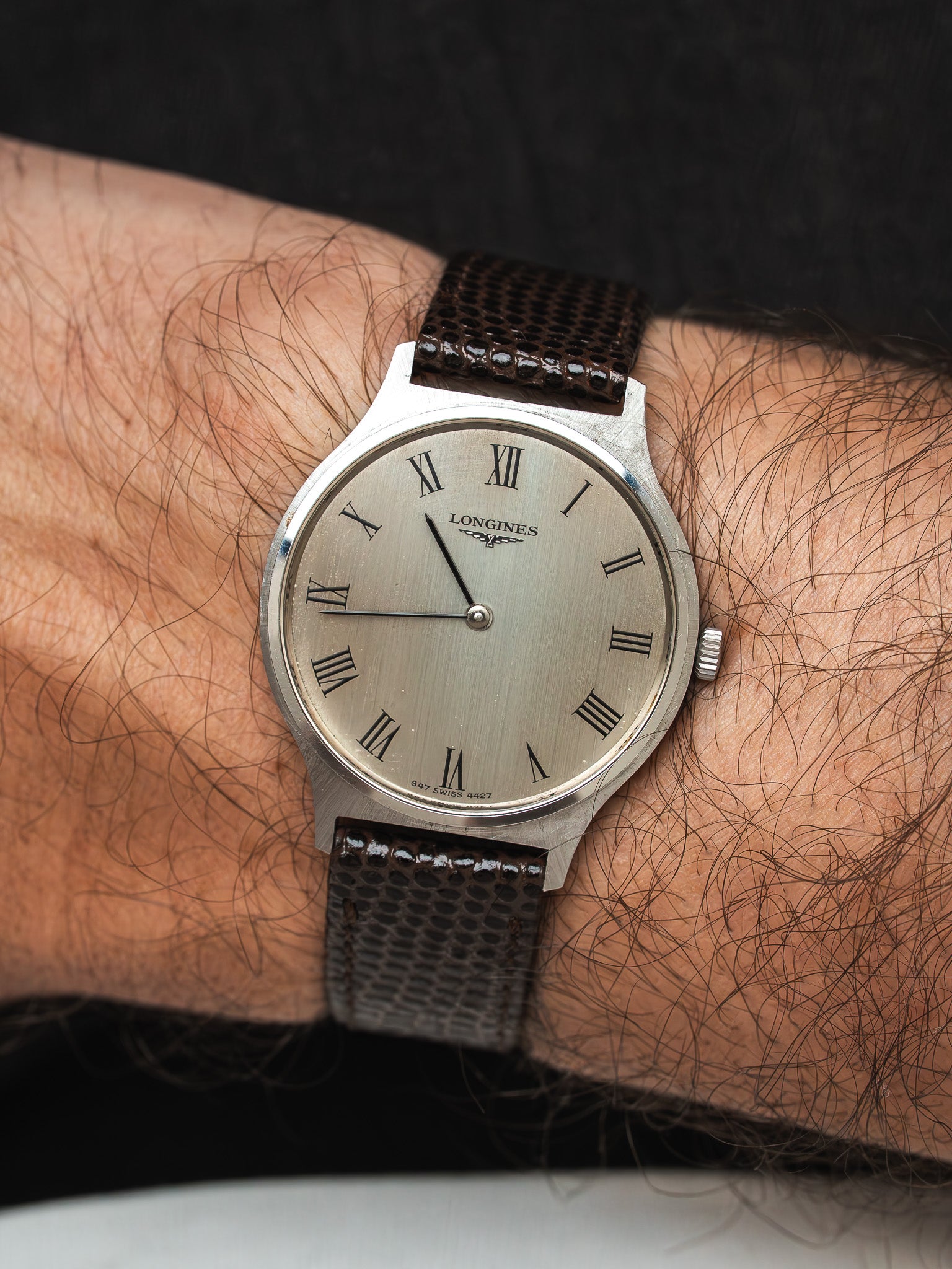 Longines 4427 不锈钢腕表 — 拉丝银色表盘 手动上链（1972） 