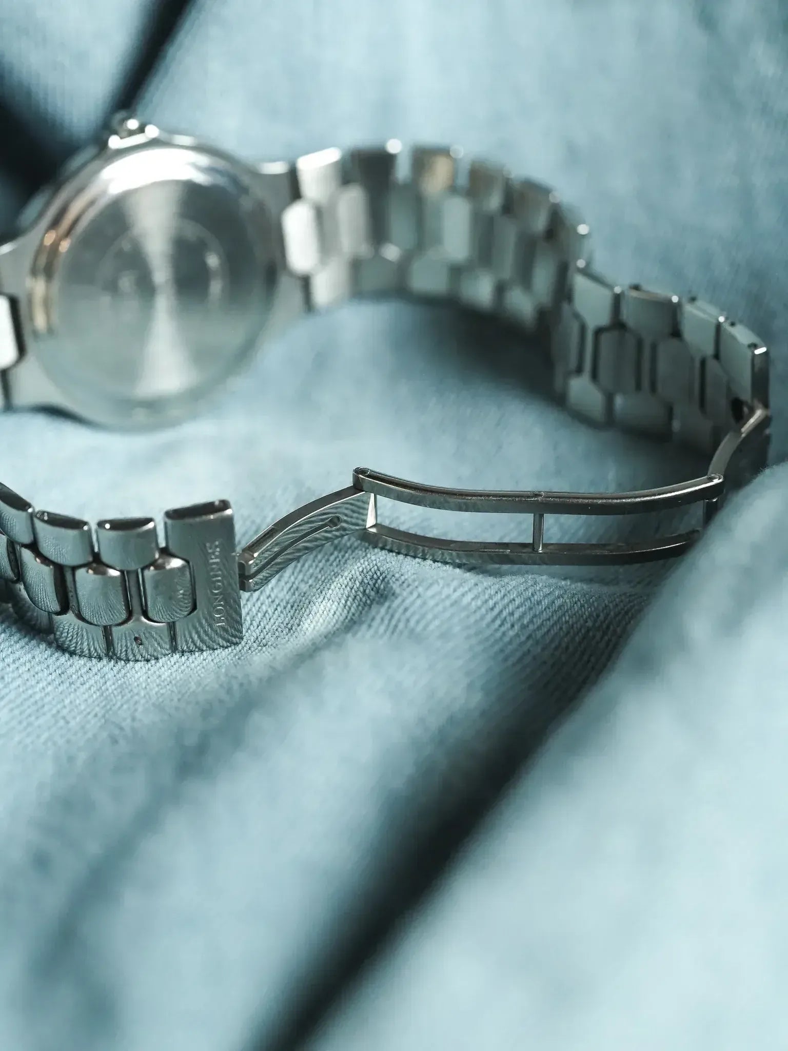 Montre Longines Conquest V.H.P. Vintage 35mm Acier Date (Années 1990) - Atelier Victor