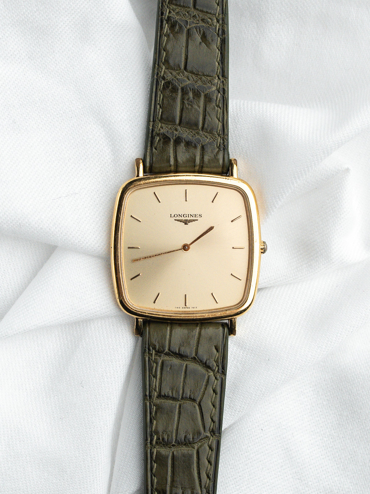 Vista dall'alto del pezzo completo - Orologio Longines 7413 Vintage - Atelier Victor