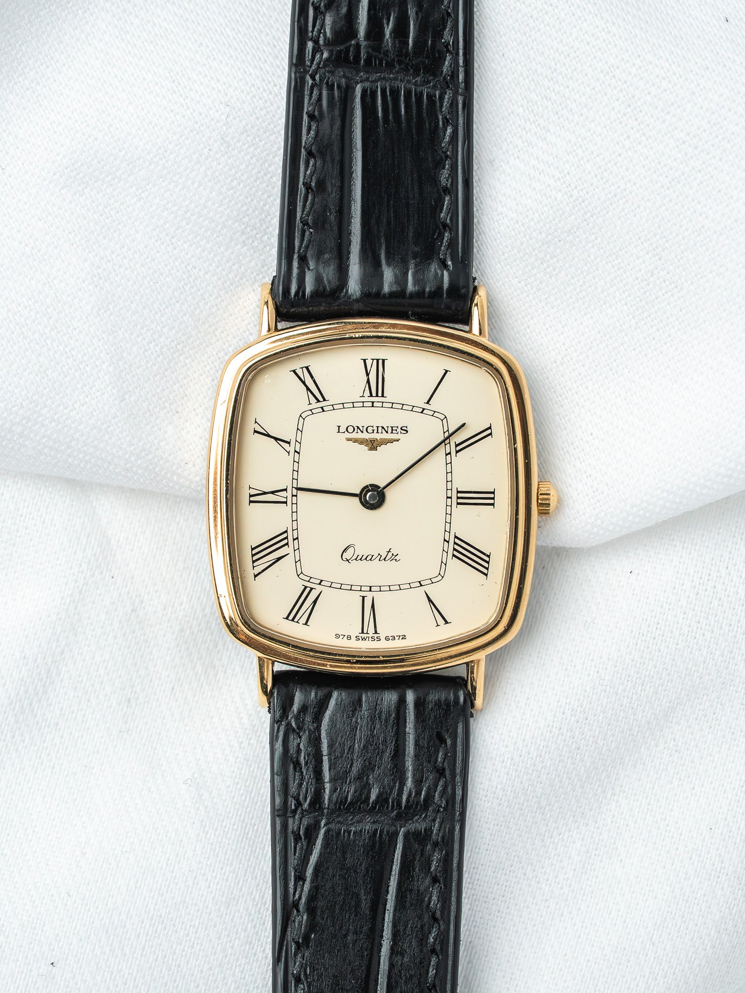 Montre Longines Quartz Plaqué Or — Coussin Crème (1980s)