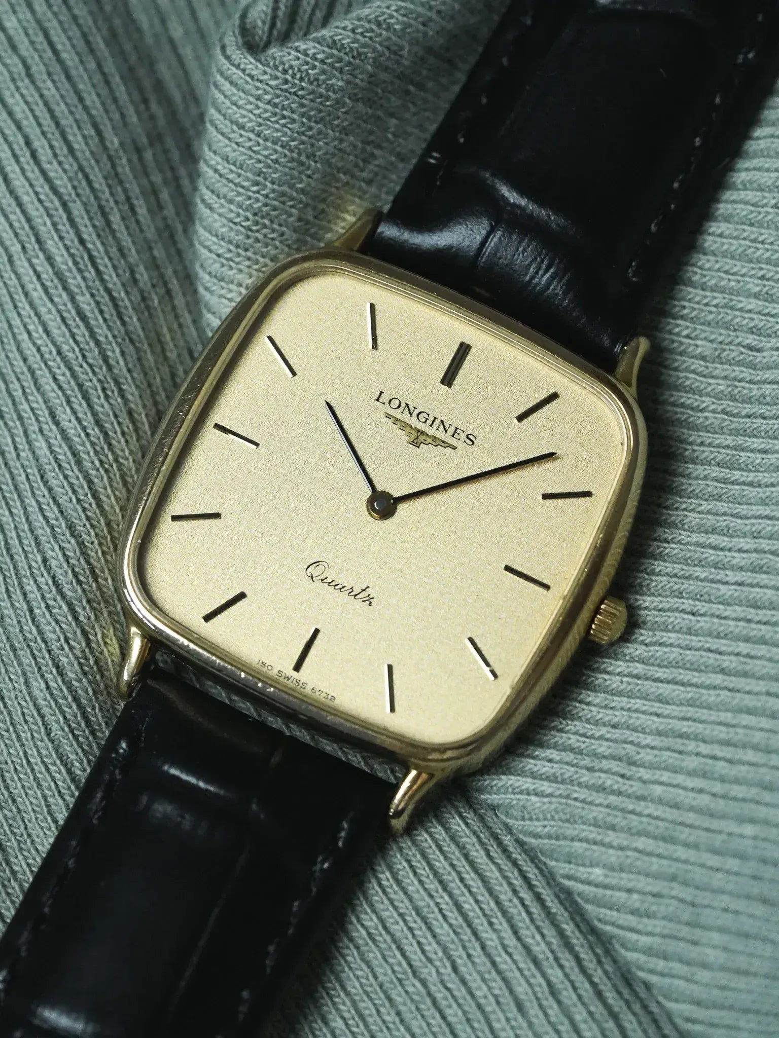 Montre Longines Vintage (1980s) - TV plaqué or Cadran clous de paris - Atelier Victor