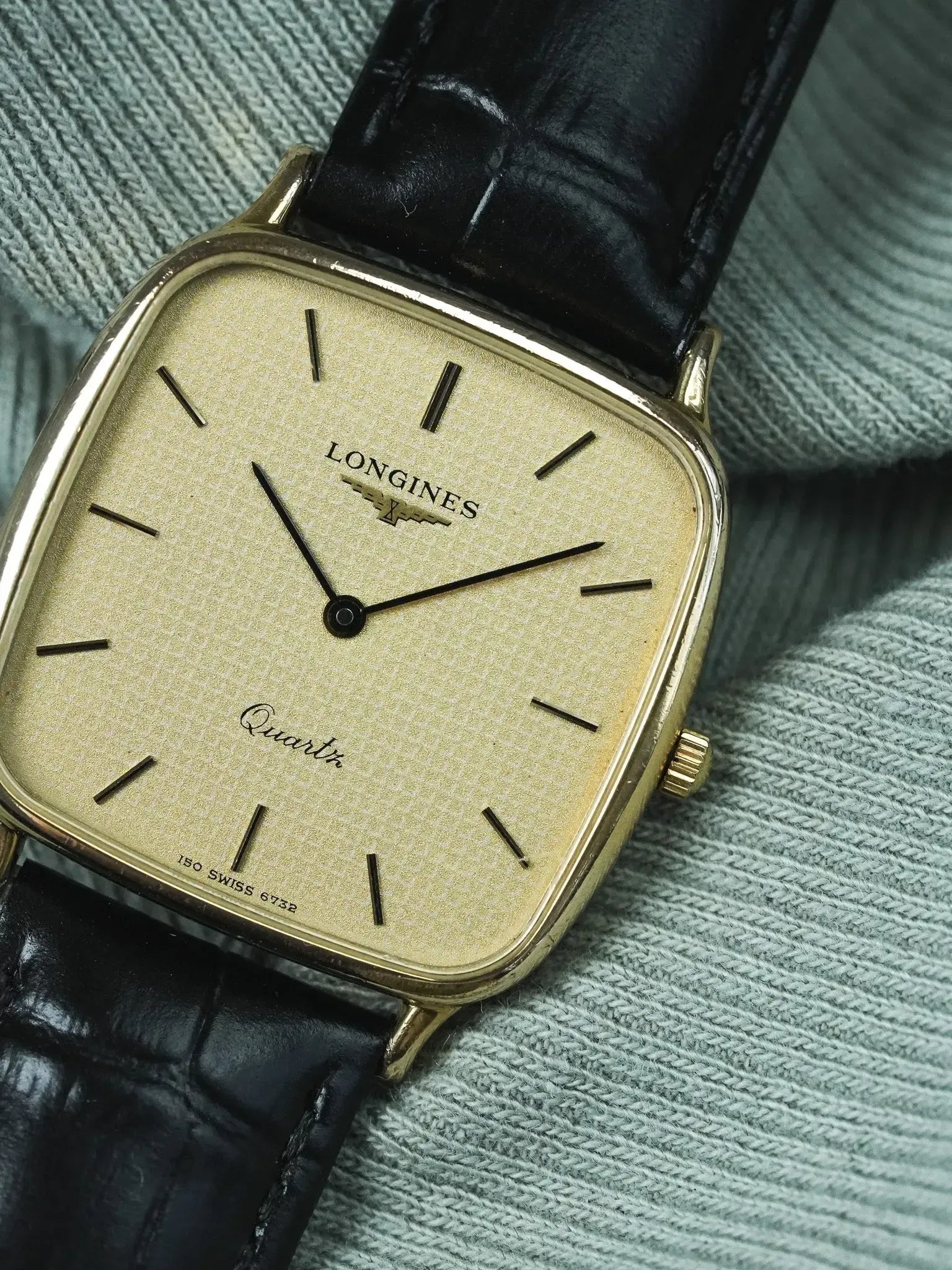 Montre Longines Vintage (1980s) - TV plaqué or Cadran clous de paris - Atelier Victor