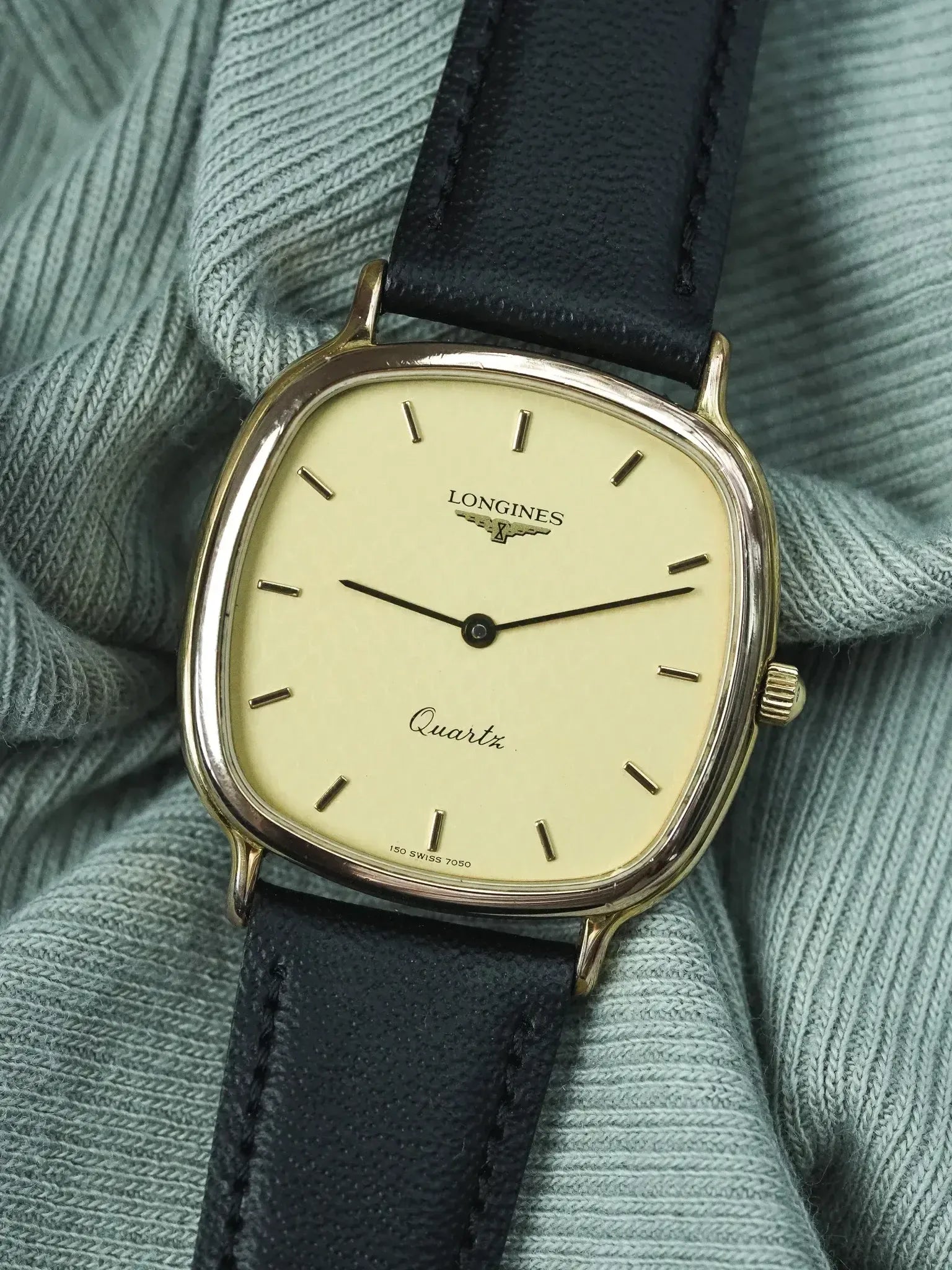 Montre Longines Vintage (1980s) - TV plaqué or Cadran nid d'abeilles - Atelier Victor