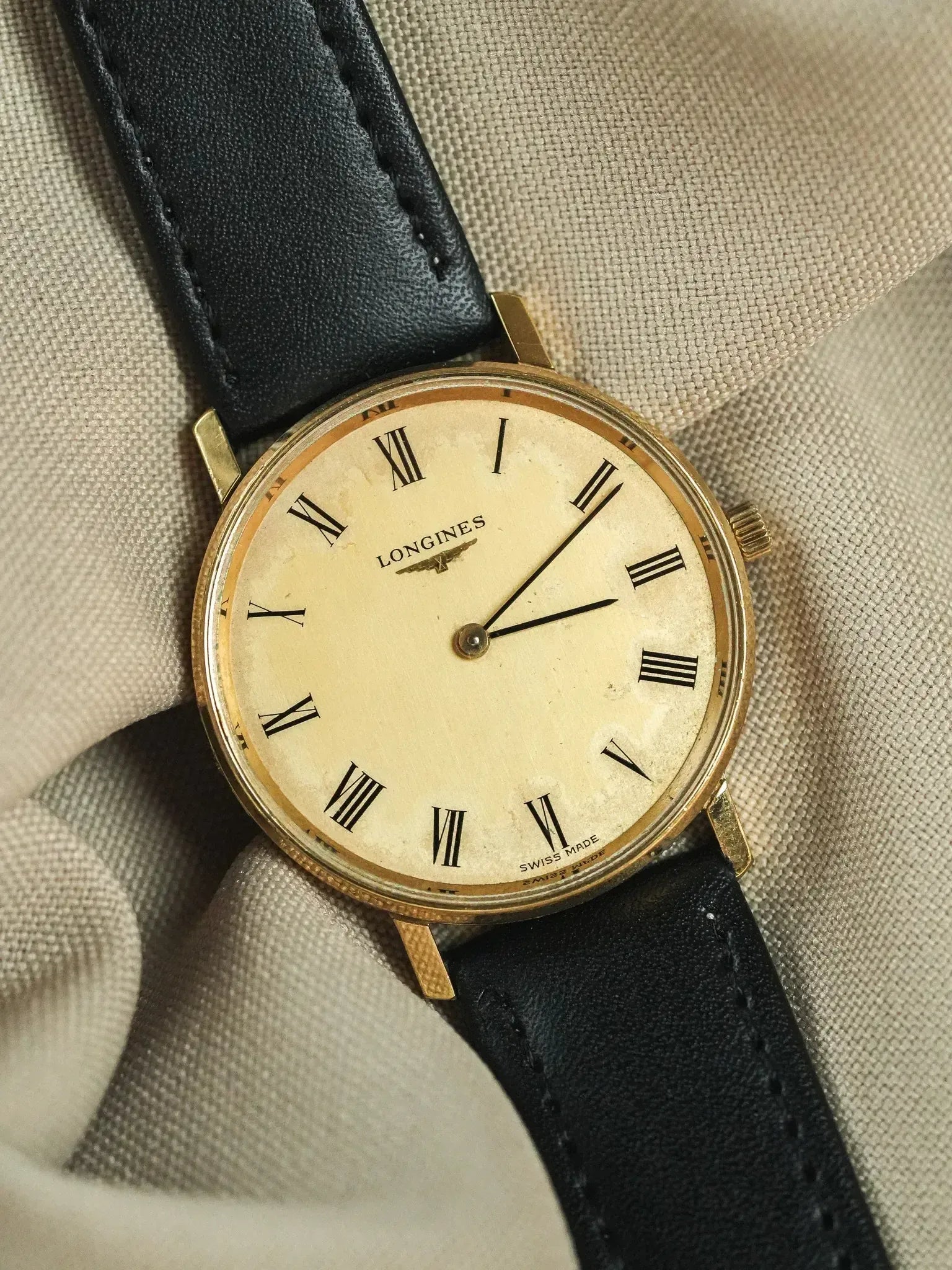Montre Longines Vintage - 34mm Plaqué Or Chiffres Romains (1978) - Atelier Victor