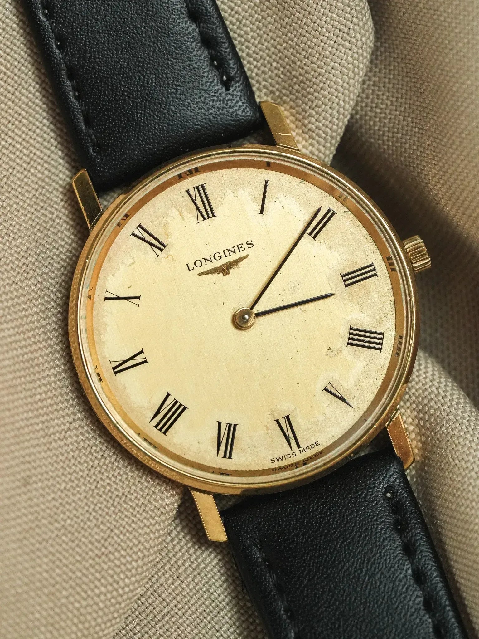 Montre Longines Vintage - 34mm Plaqué Or Chiffres Romains (1978) - Atelier Victor