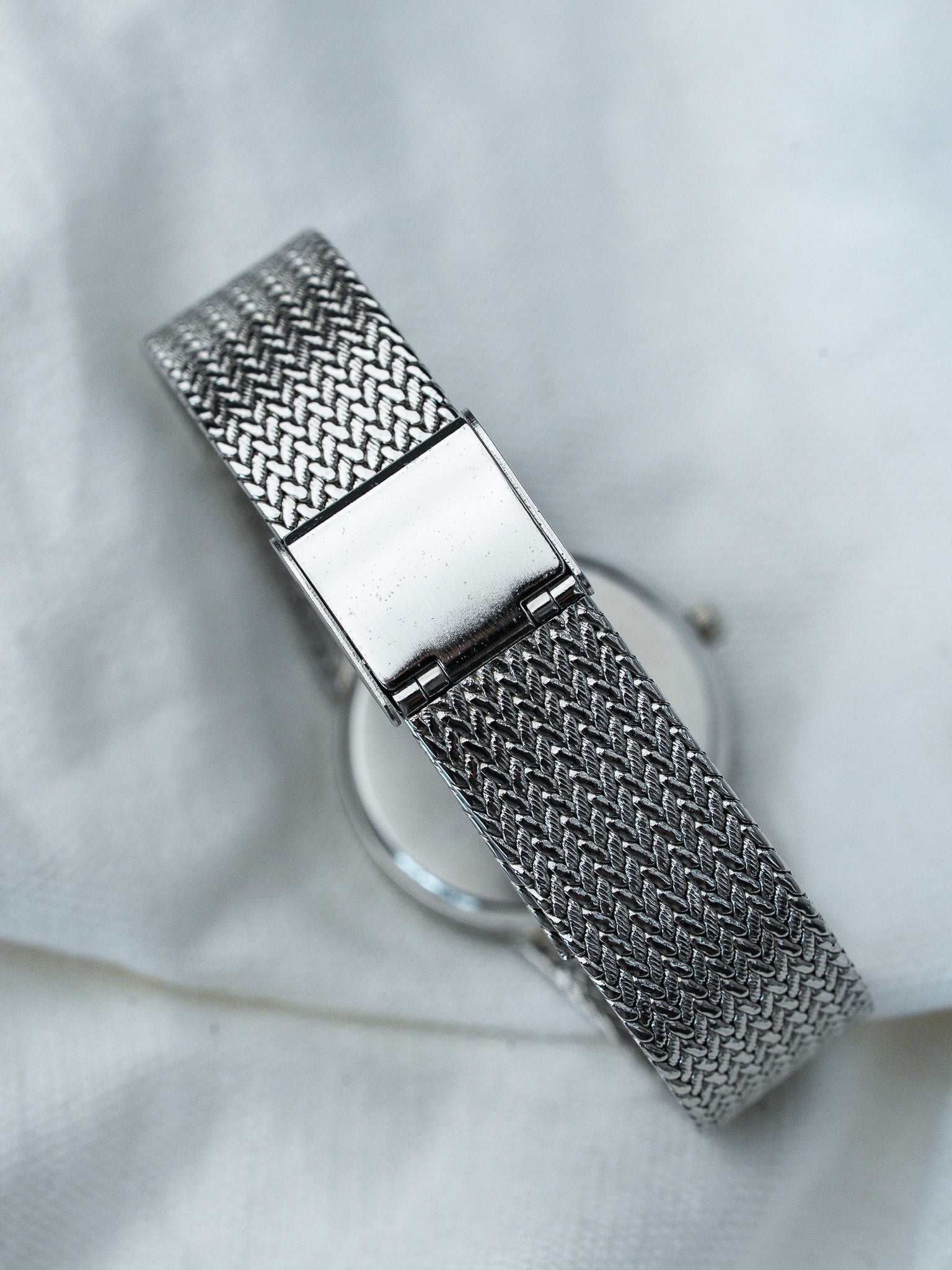 Montre Mavy Maison Vintage - Bracelet intégré Acier Noir (Années 1980) - Atelier Victor