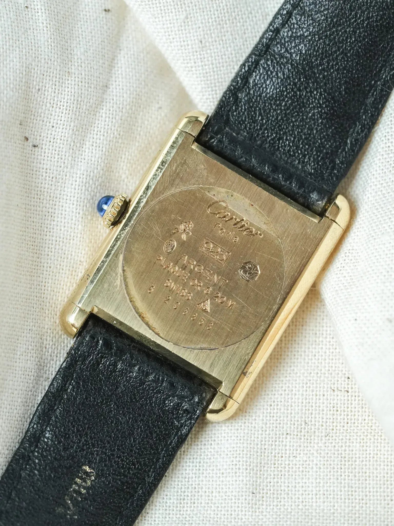 Montre Must de Cartier Tank Vintage - Vermeil Cadran Noir (Années 1980) - Atelier Victor