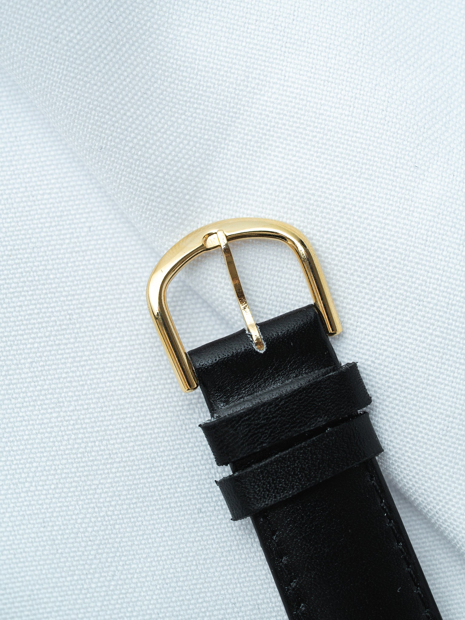 Montre Omega Century 121.014 Vintage - 33mm Or Jaune 18K (1964) - Atelier Victor
