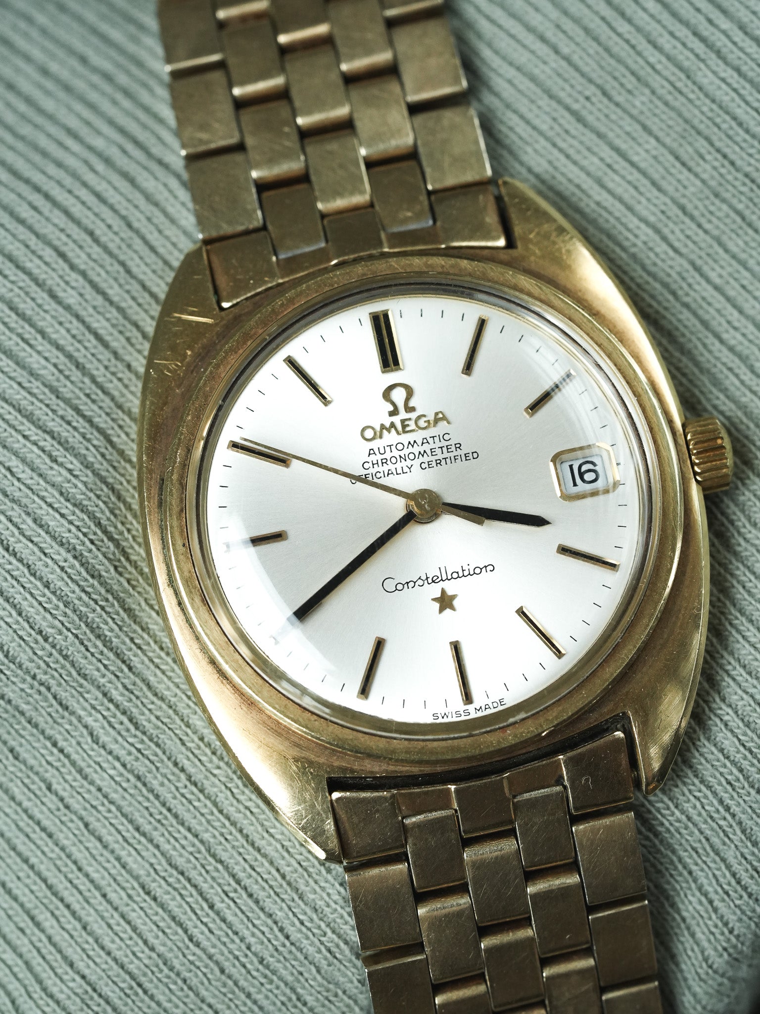Montre Omega Constellation Vintage - 168.017.SP C-Shape G.Genta (1970) - Atelier Victor