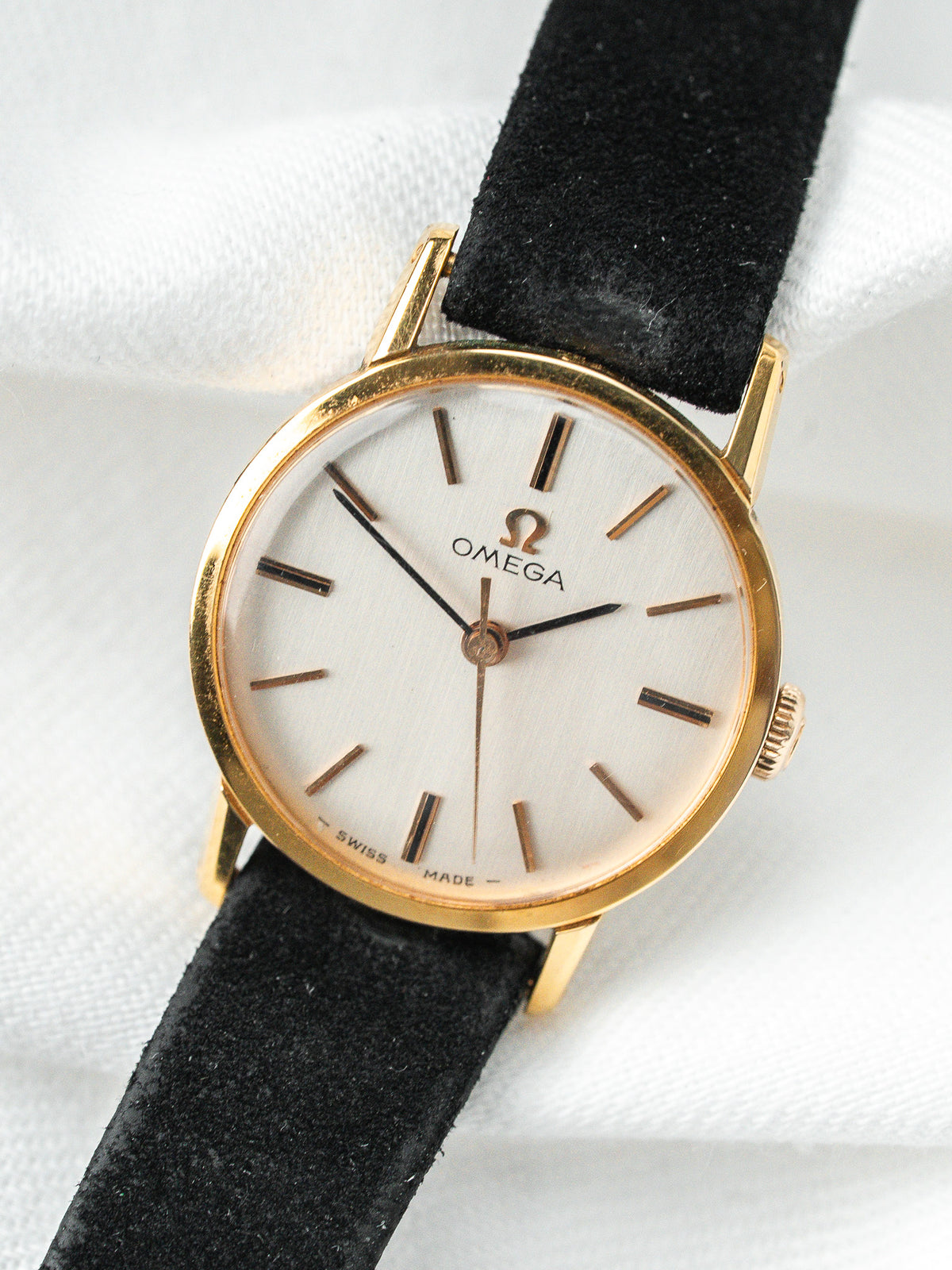 Подпись Omega и отметка Swiss Made - часы Omega De Ville 541.003 Vintage - Atelier Victor