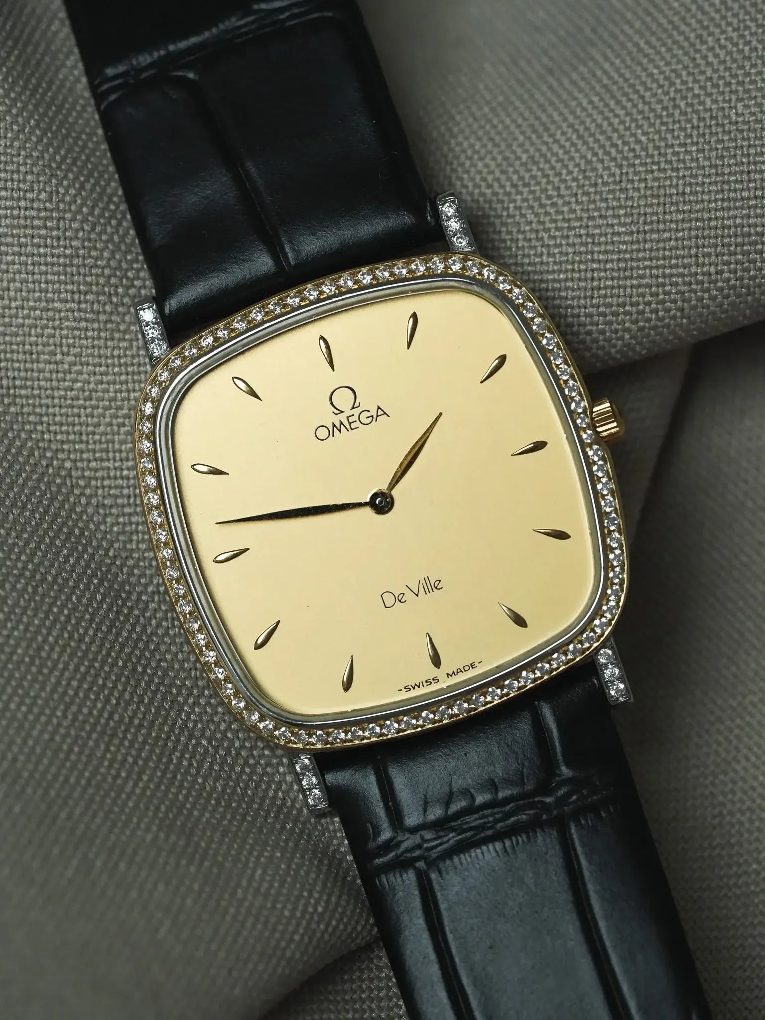 Vintage Omega De Ville Watch (1993) – Diamonds & Ultra-Thin