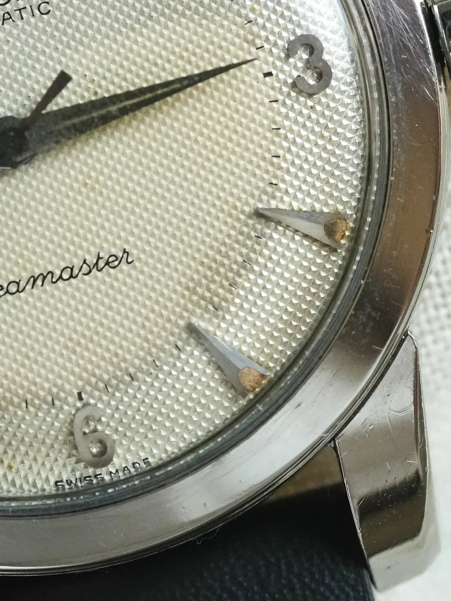Montre Omega Seamaster 2577-6 SC Vintage - 34mm Acier Patine (1952) - Atelier Victor