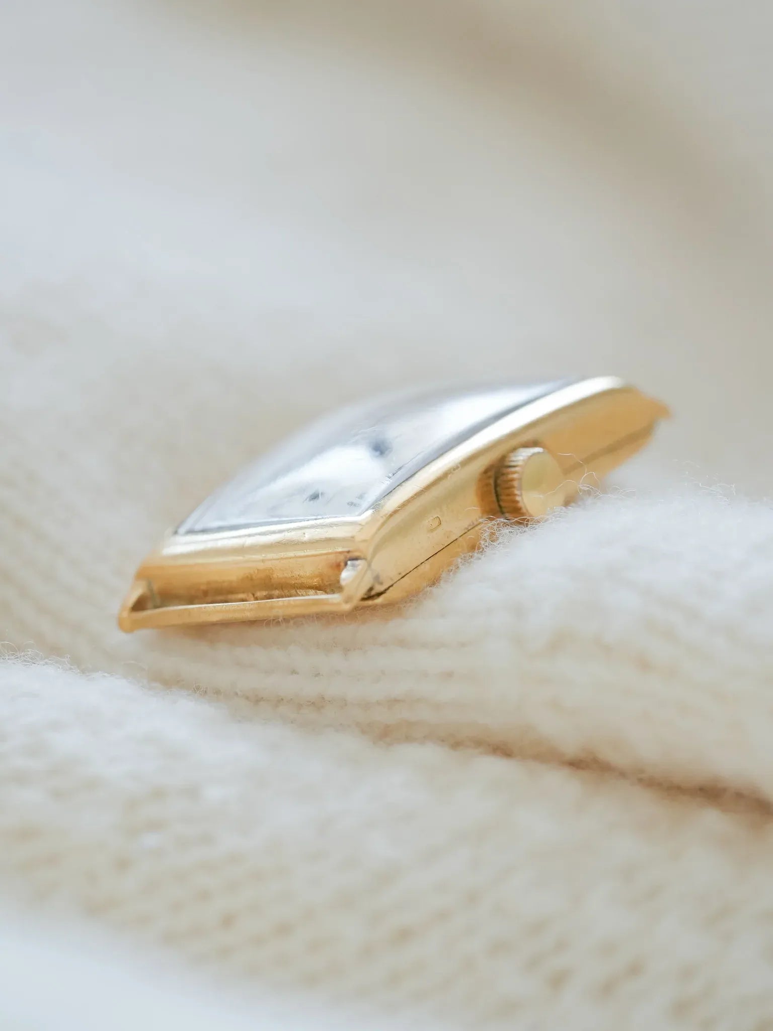 Omega - Rare Tank 18k YELLOW GOLD - 1930