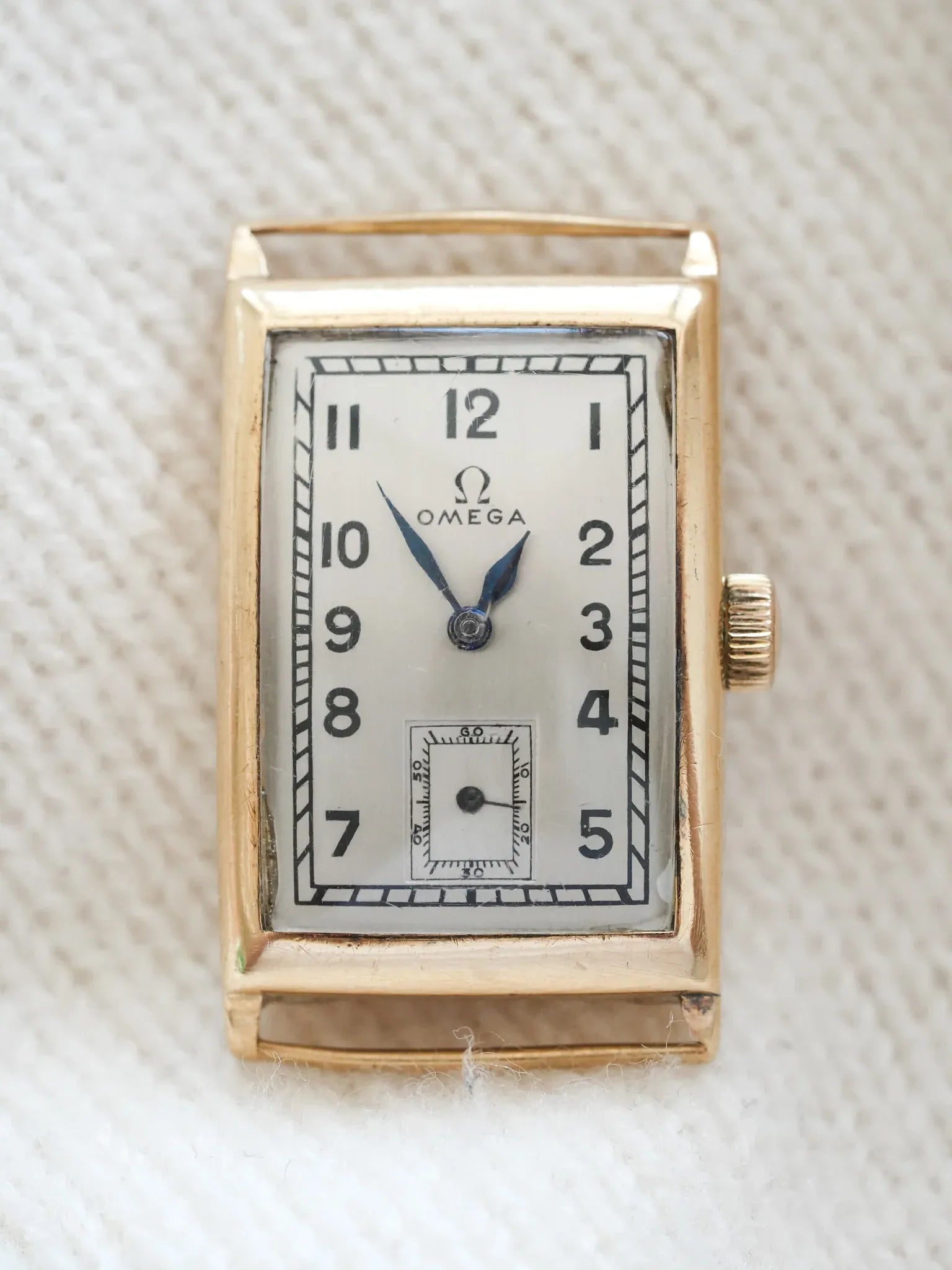 Omega - Rare Tank 18k YELLOW GOLD - 1930 - Atelier Victor