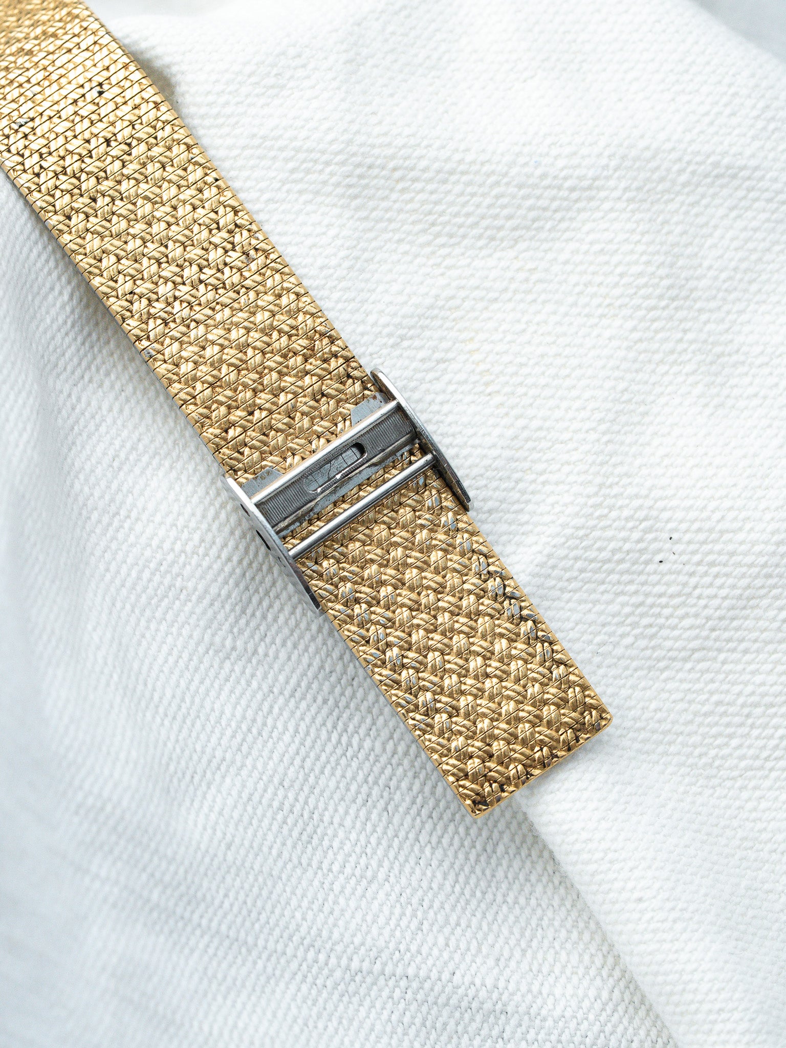 Montre Orient Vintage - Tonneau OR maille tressée (Années 1980s) - Atelier Victor