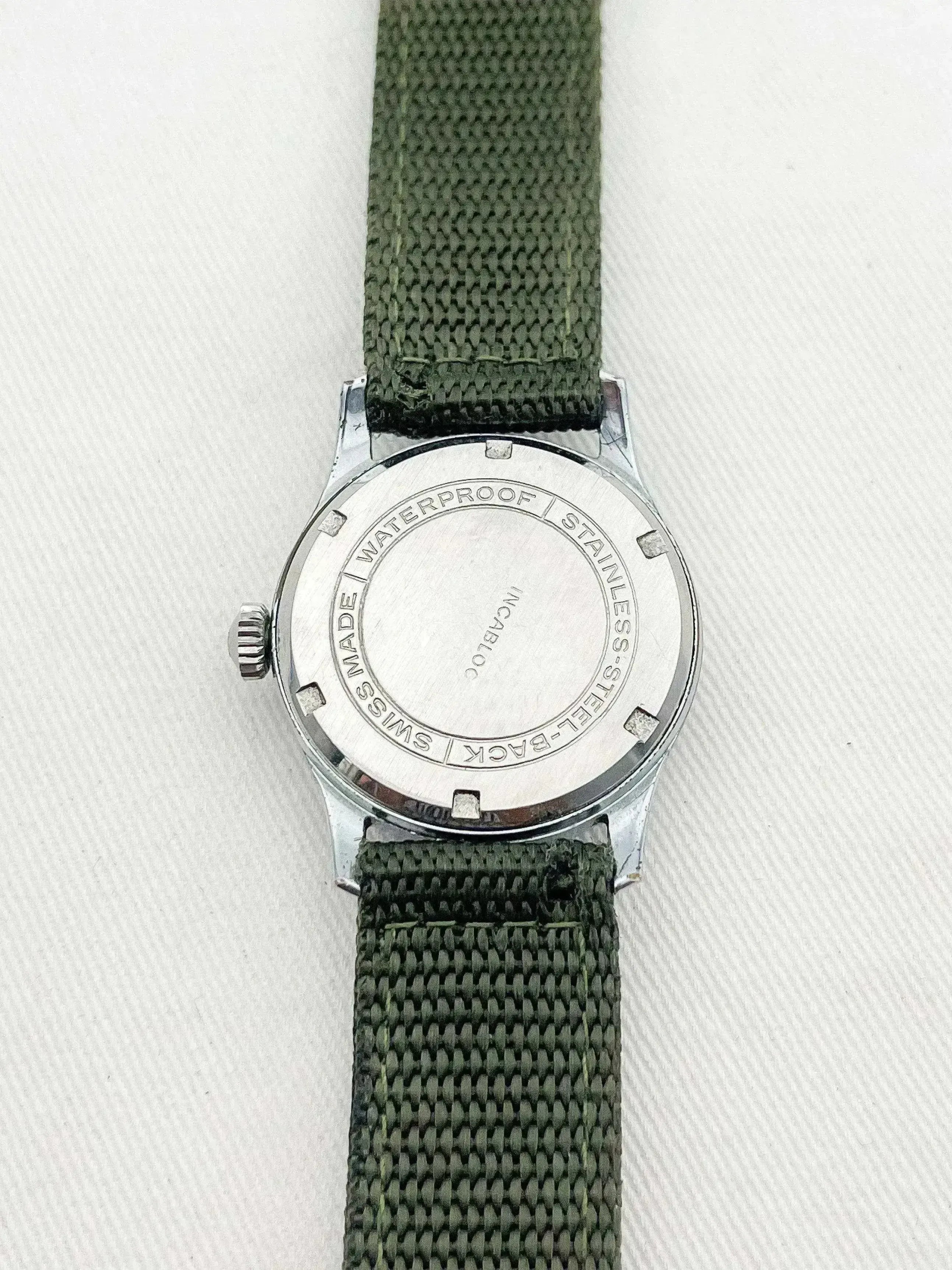 Montre Pallas Vintage - Militaire bracelet vert tissu - 1960s - Atelier Victor