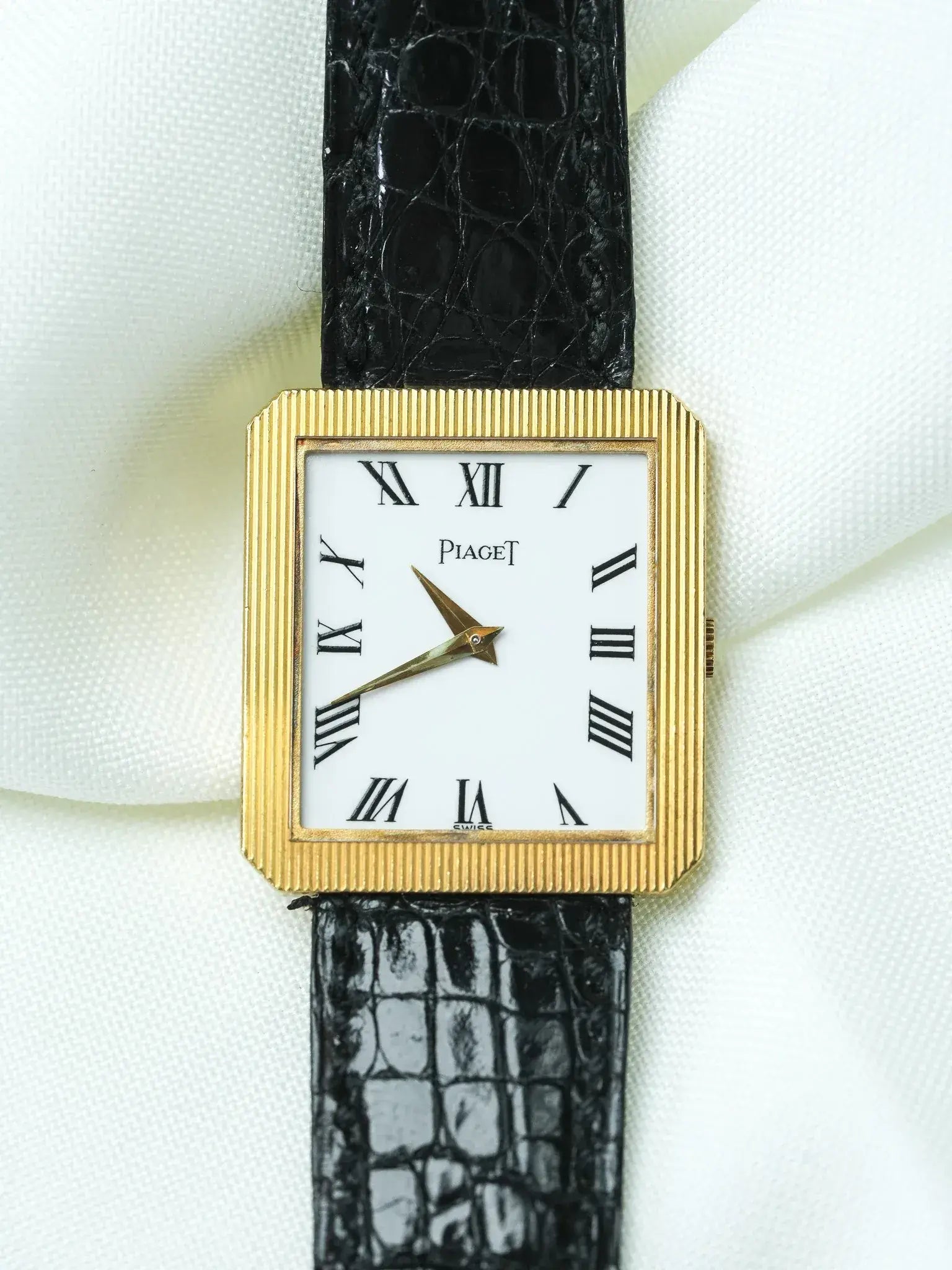 Montre Piaget Protocole Vintage (1970s) - réf.9154 Or jaune 18k cadran blanc