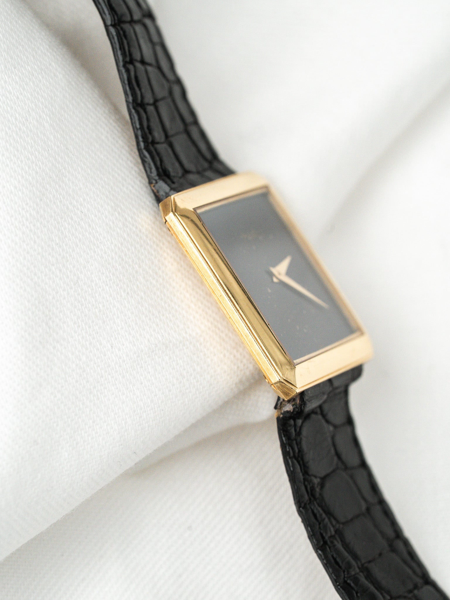 Montre Piaget Vintage Protocole 91542 — Cadran Bleu Constellé (1970s)