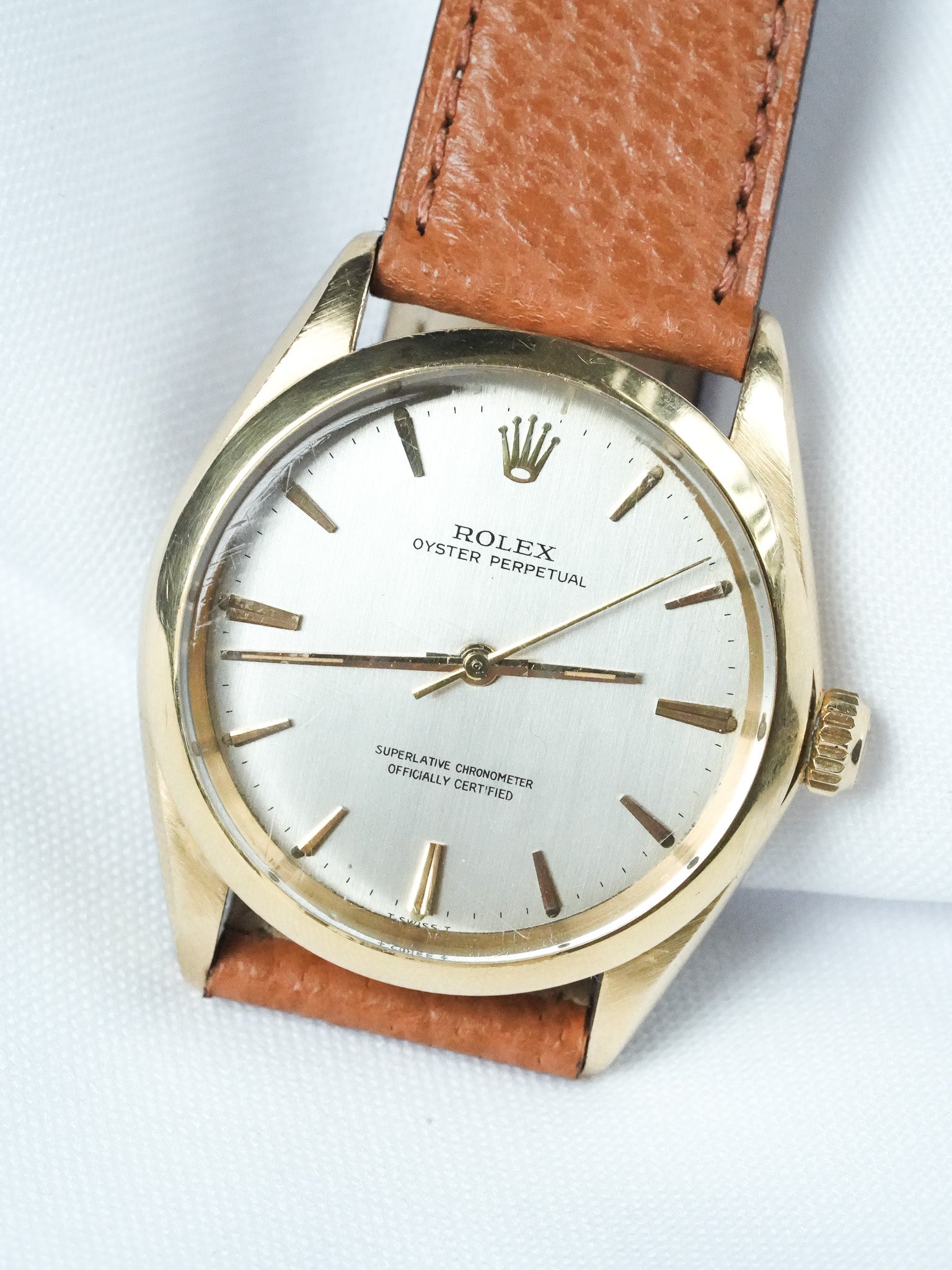 Montre Rolex Oyster 1002 Vintage - 34mm or jaune 18k (1966) - Atelier Victor
