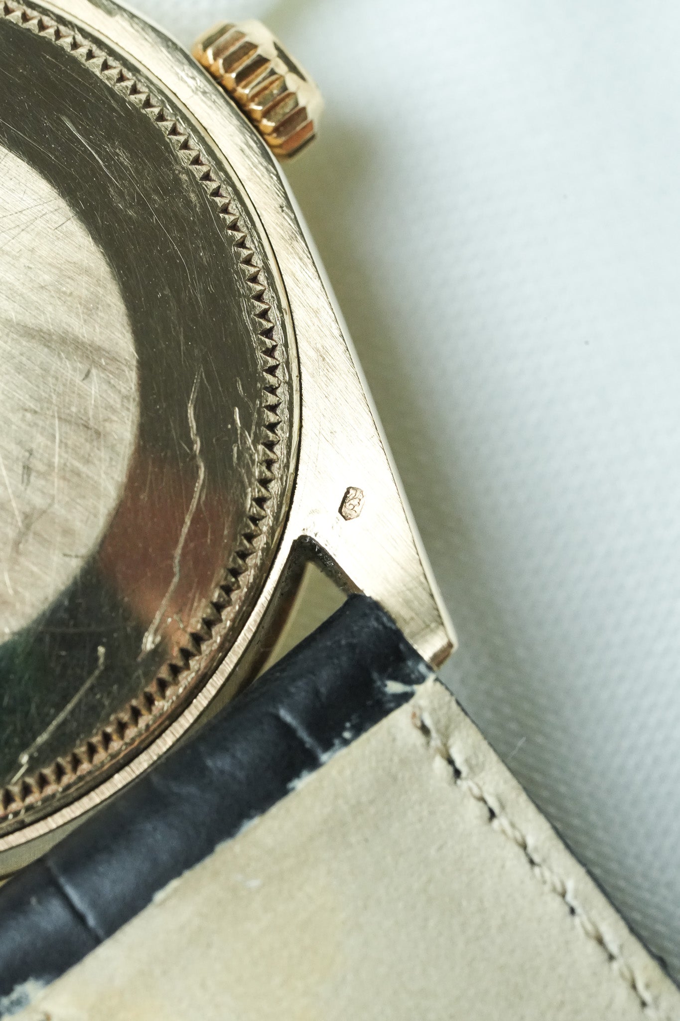 Montre Rolex Oyster 1005 Vintage - 34mm or jaune (1963) - Atelier Victor