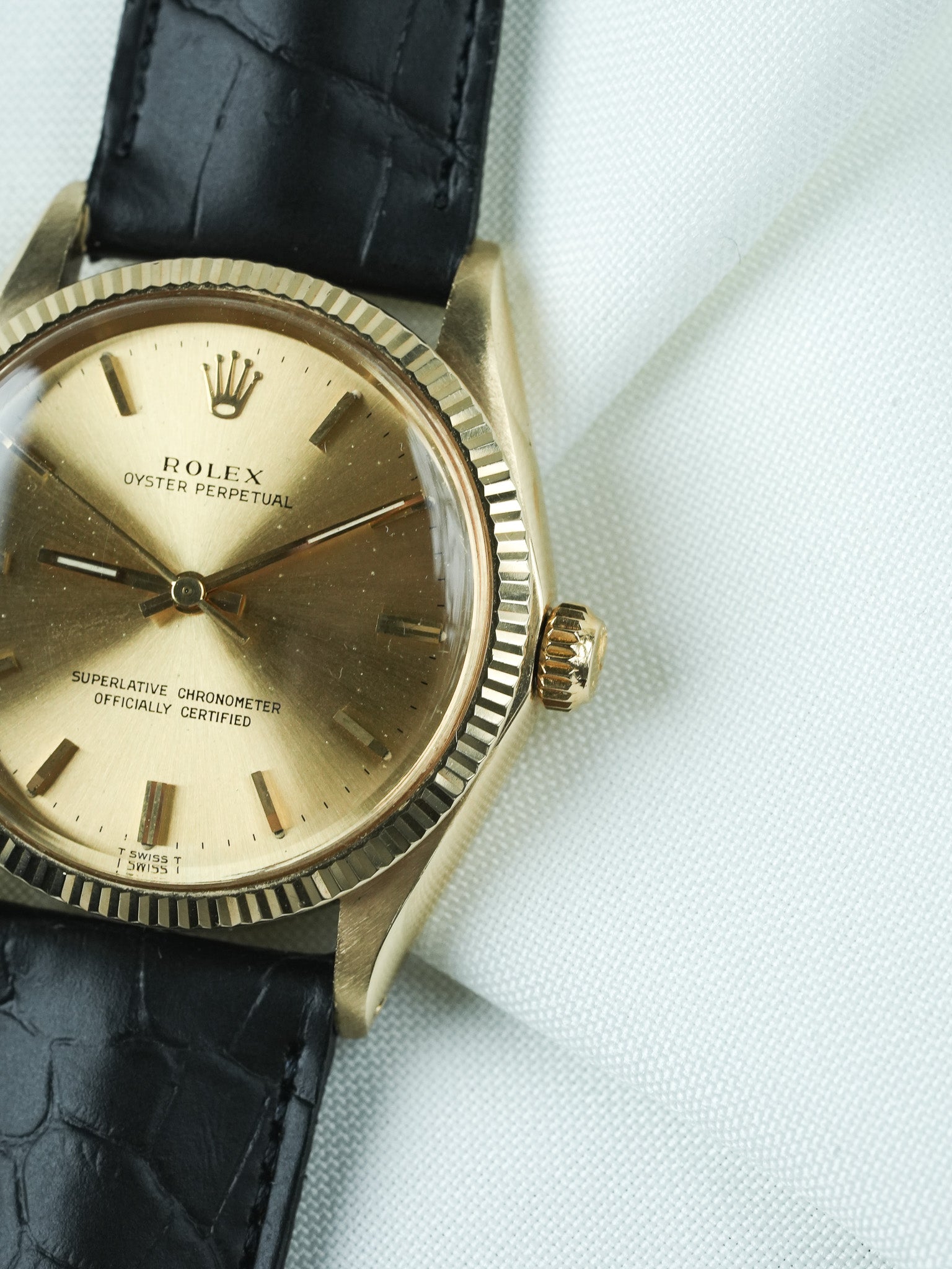 Montre Rolex Oyster 1005 Vintage - 34mm or jaune (1963) - Atelier Victor