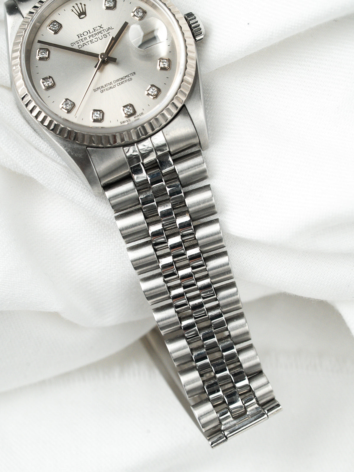 Dial and bracelet, top view - Vintage Rolex Datejust Watch 16234 - Atelier Victor