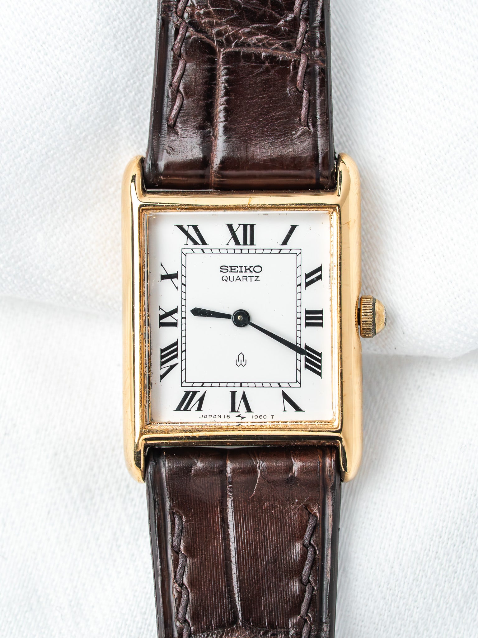 Seiko 1600-6040 Rectangular Gold-Plated | Atelier Victor