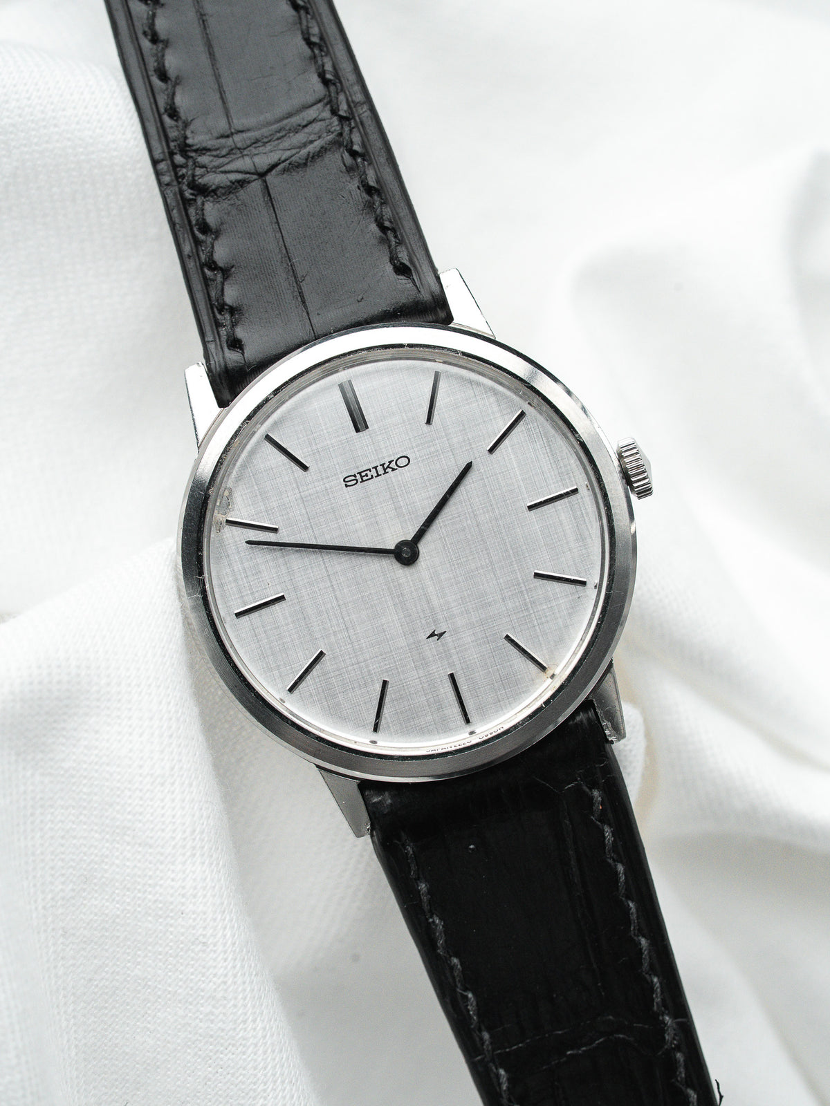 Correa de cocodrilo negra y hebilla de ardillón - Seiko 2220-0180 Vintage Watch - Atelier Victor