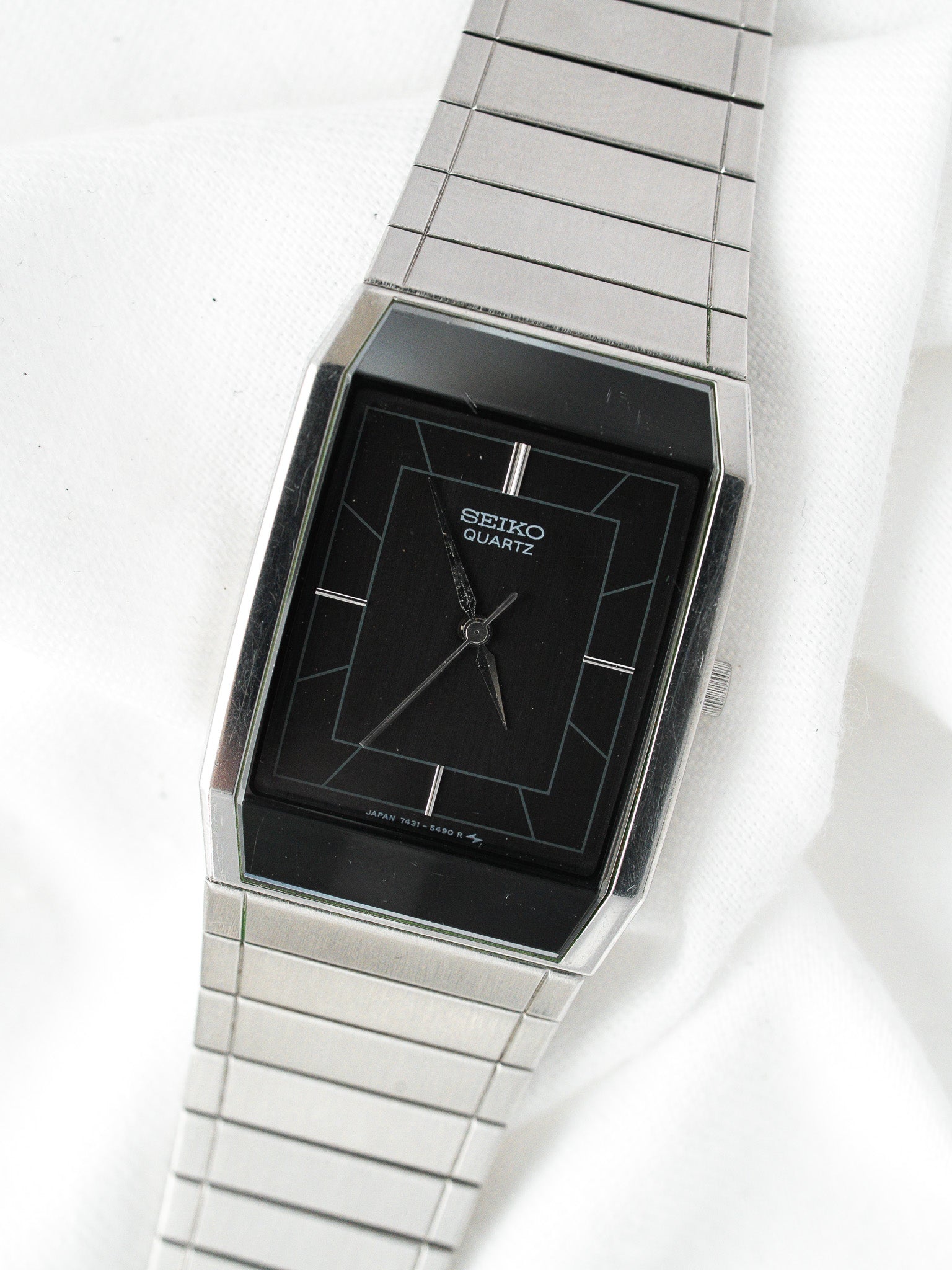 Vintage Seiko 7431-5360 Steel Black Watch | Atelier Victor