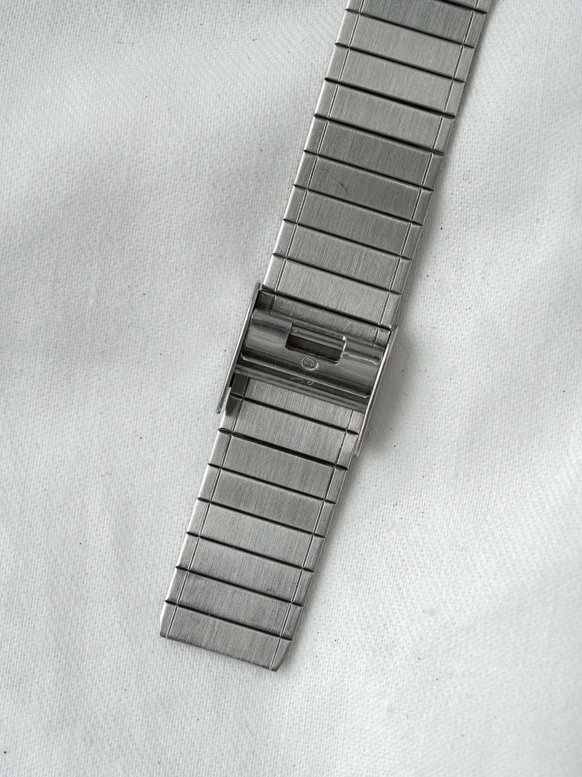 Cassa rettangolare in acciaio con angoli smussati - Seiko 7431-5360 Watch Vintage - Atelier Victor
