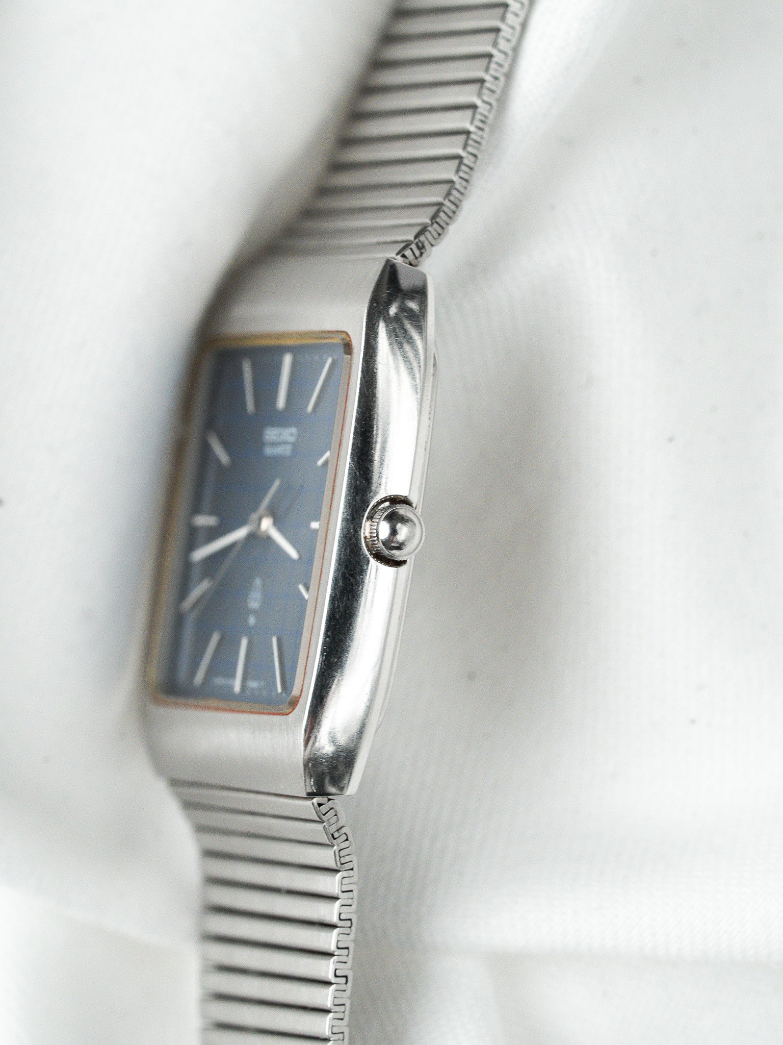 Seiko Dolce Reloj 7830-5050 Acero — Esfera Azul Cuadriculada (1988) 