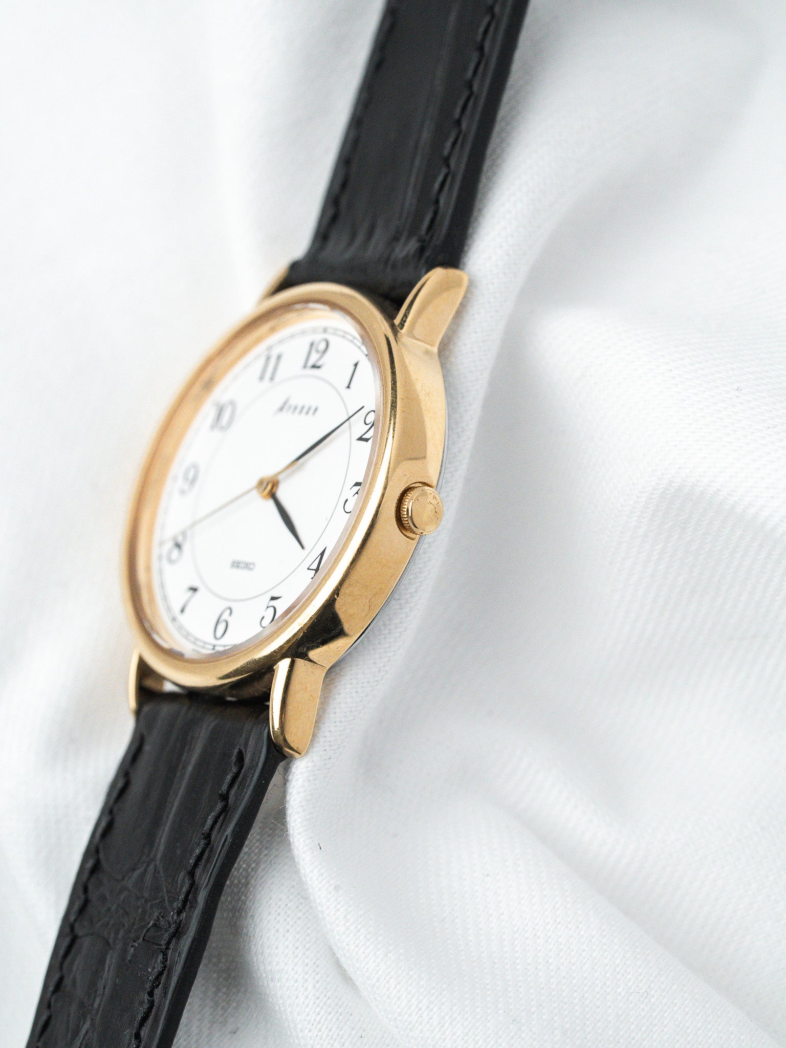Vintage Seiko Avenue Gold-Plated 5P31 — White Dial (1989