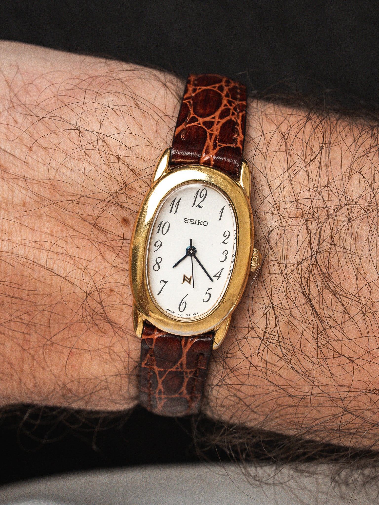 Vintage Seiko Baignoire Gold-Plated Watch — White Dial Breguet Numerals (1999) 