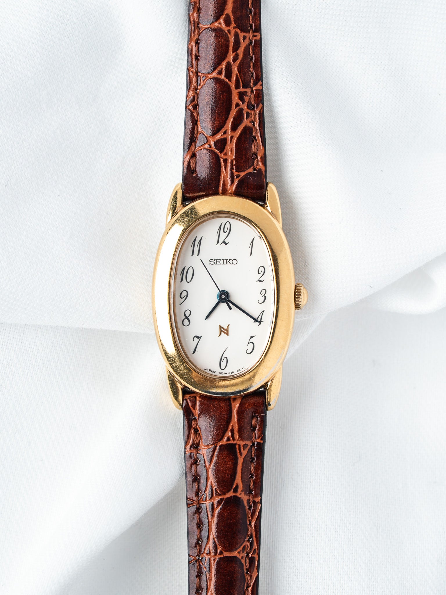 Vintage Seiko Baignoire Gold-Plated Watch — White Dial Breguet Numerals (1999) 