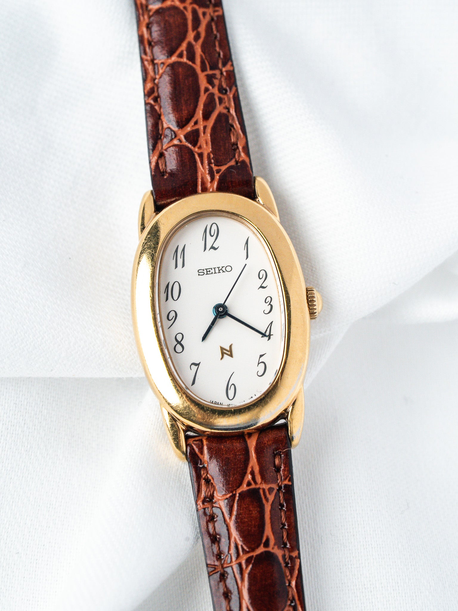 Vintage Seiko Baignoire Gold-Plated Watch — White Dial Breguet Numerals (1999) 