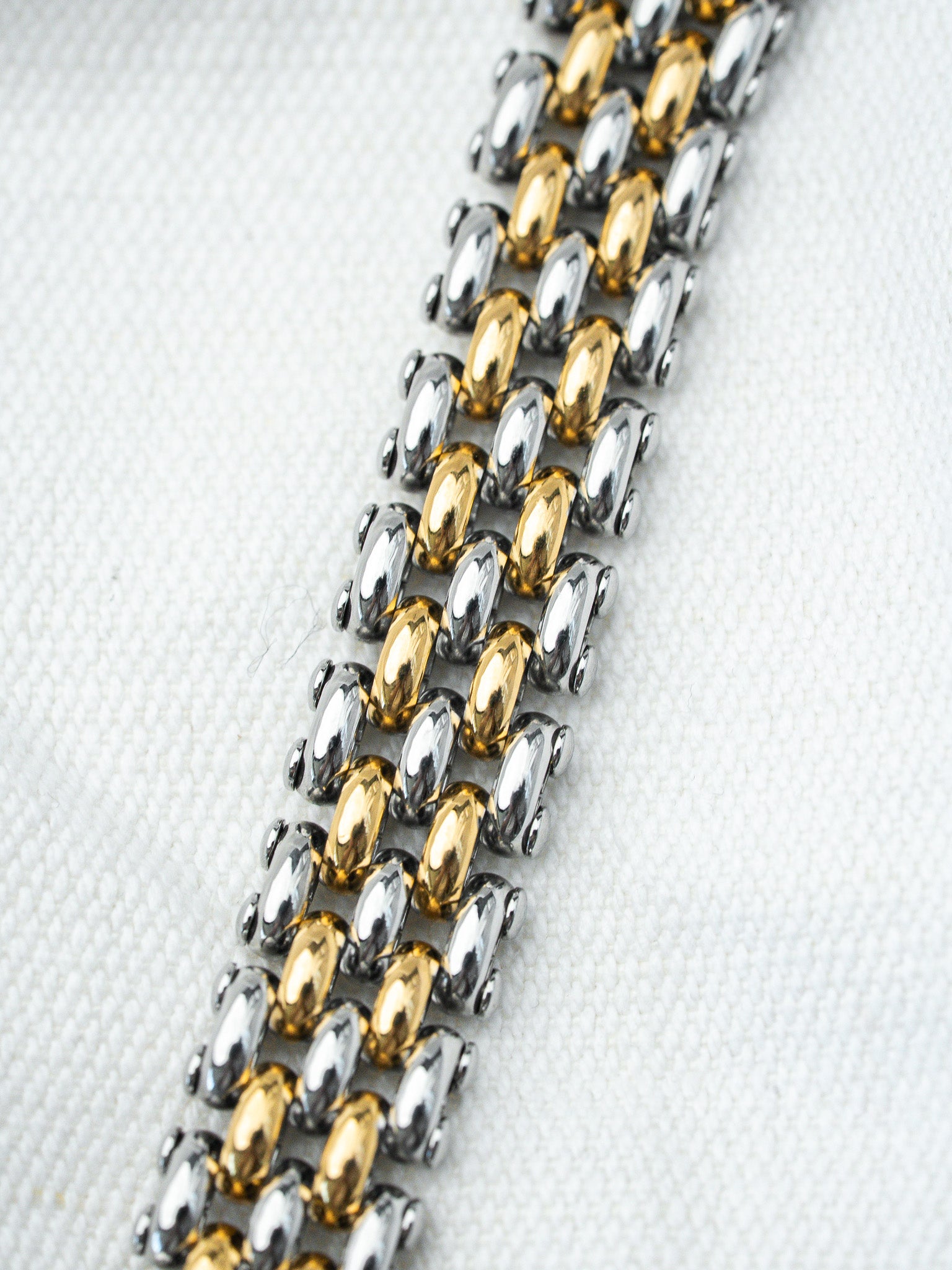 Montre Seiko Belfina Vintage - Maille Acier Or Cornes Centrales (1989) - Atelier Victor