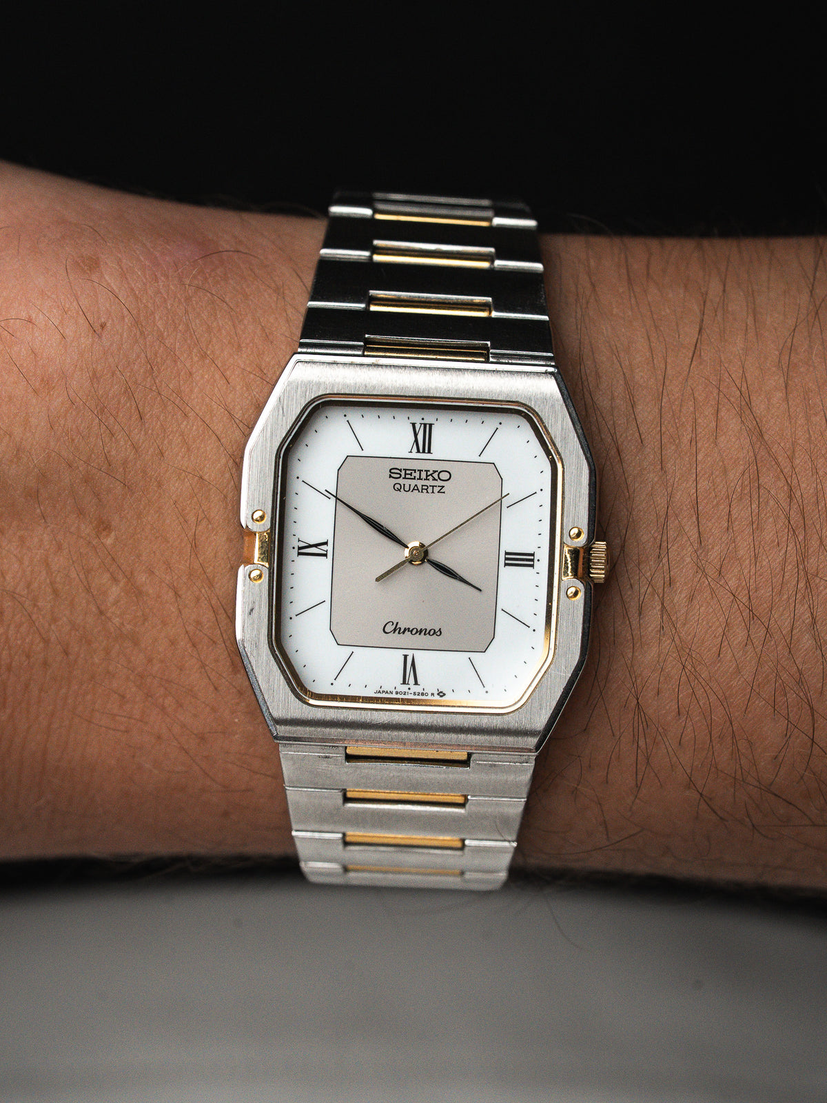 Portée au poignet - Montre Seiko Chronos 9021-5230 - Atelier Victor