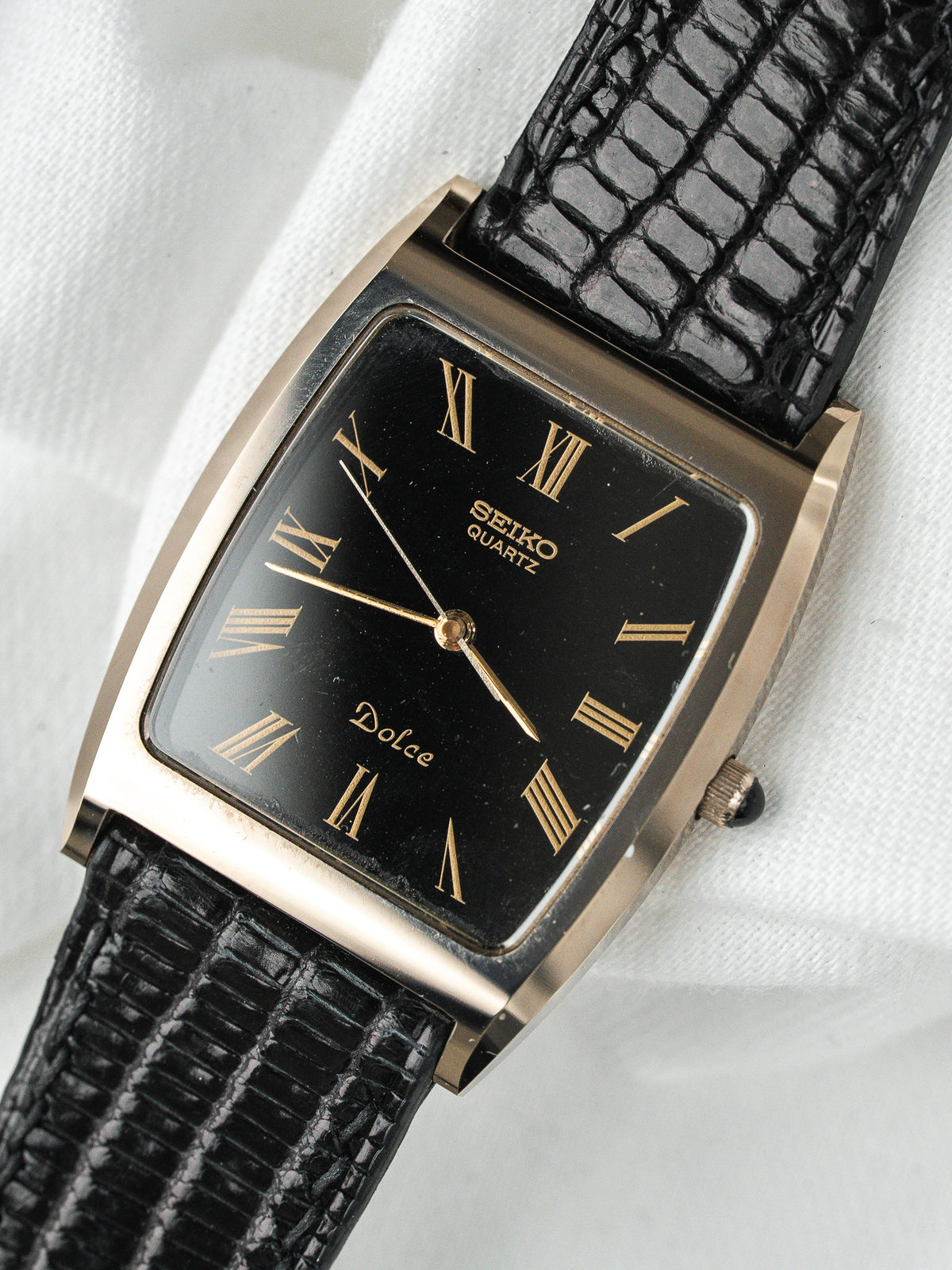 Firma Seiko Quartz e dicitura Dolce - Orologio Seiko Dolce 6030-5320 Vintage - Atelier Victor