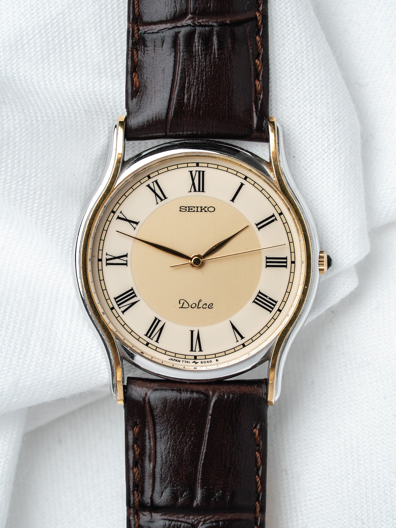 Montre Seiko Dolce Vintage Acier & Or — Cadran Romain Rond (1986)